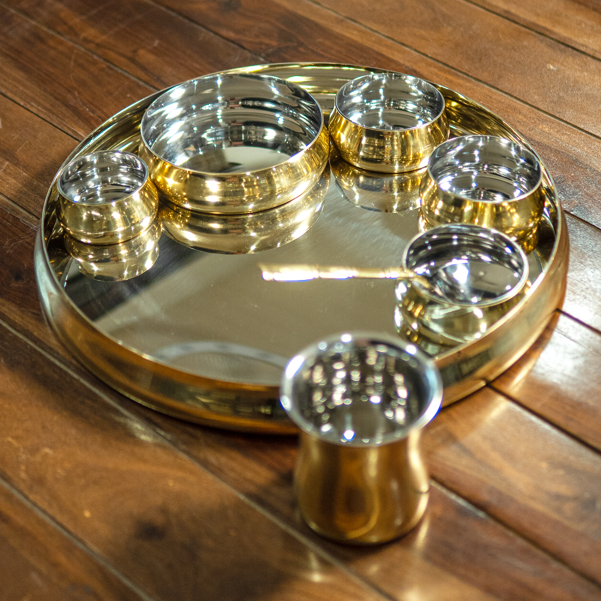 Elegant Steel Brass Thali Set - Set of 8 pieces - Shine finish - Heavy Grade