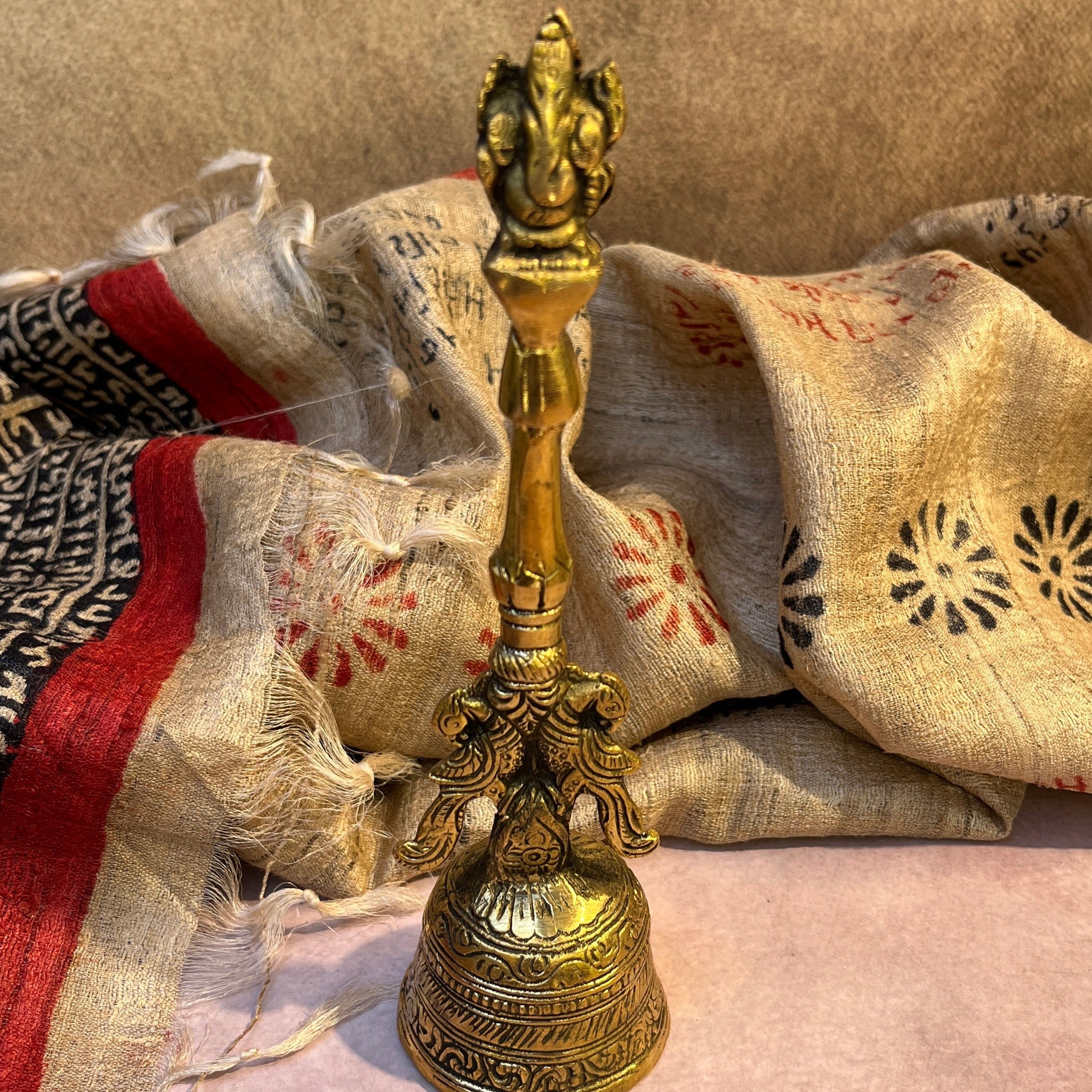 Ambi Pure Brass Handheld Pooja Bell with Lord Ganesh – Intricately Crafted Hand Bell for Aarti & Prayer - 8 Inch Height