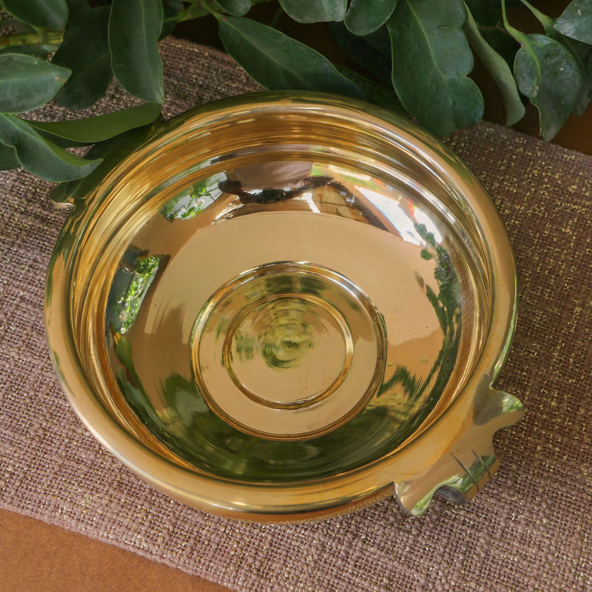 Pure Brass Urli Classical Elegant Design - 9.5 inch Diameter