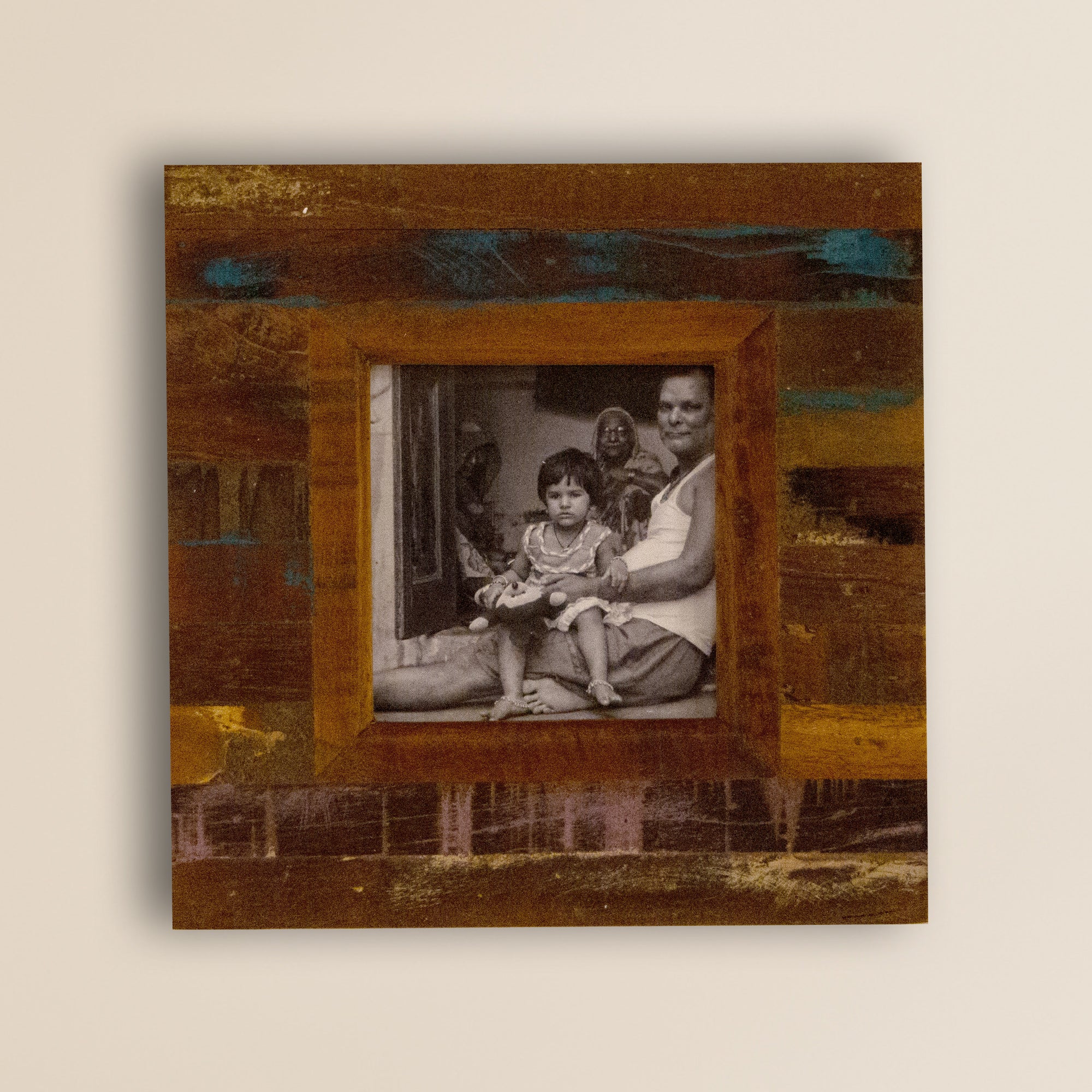 Vintage Wooden Photo Frame  - Square - 8 X 8 Inches