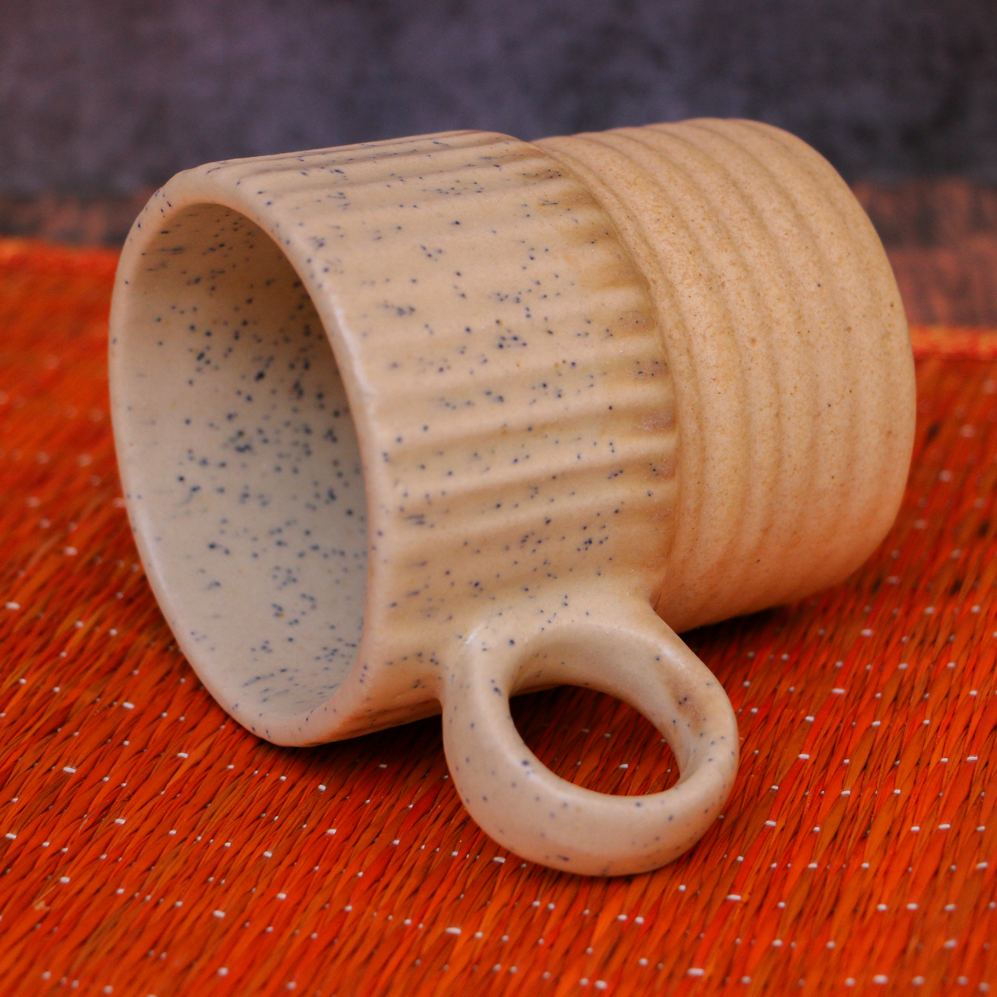 Ambi Stoneware Coffee Mug Ribbed Large 350 ml