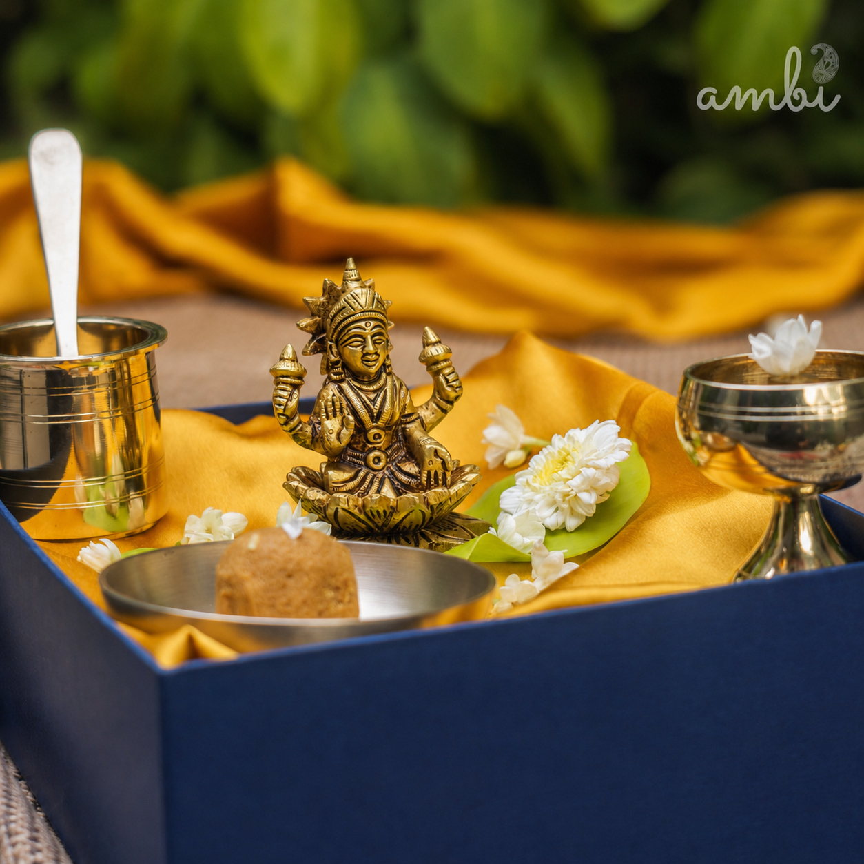 Pure Brass Goddess Lakshmi Idol - 3.5 inch height - Heavy Make
