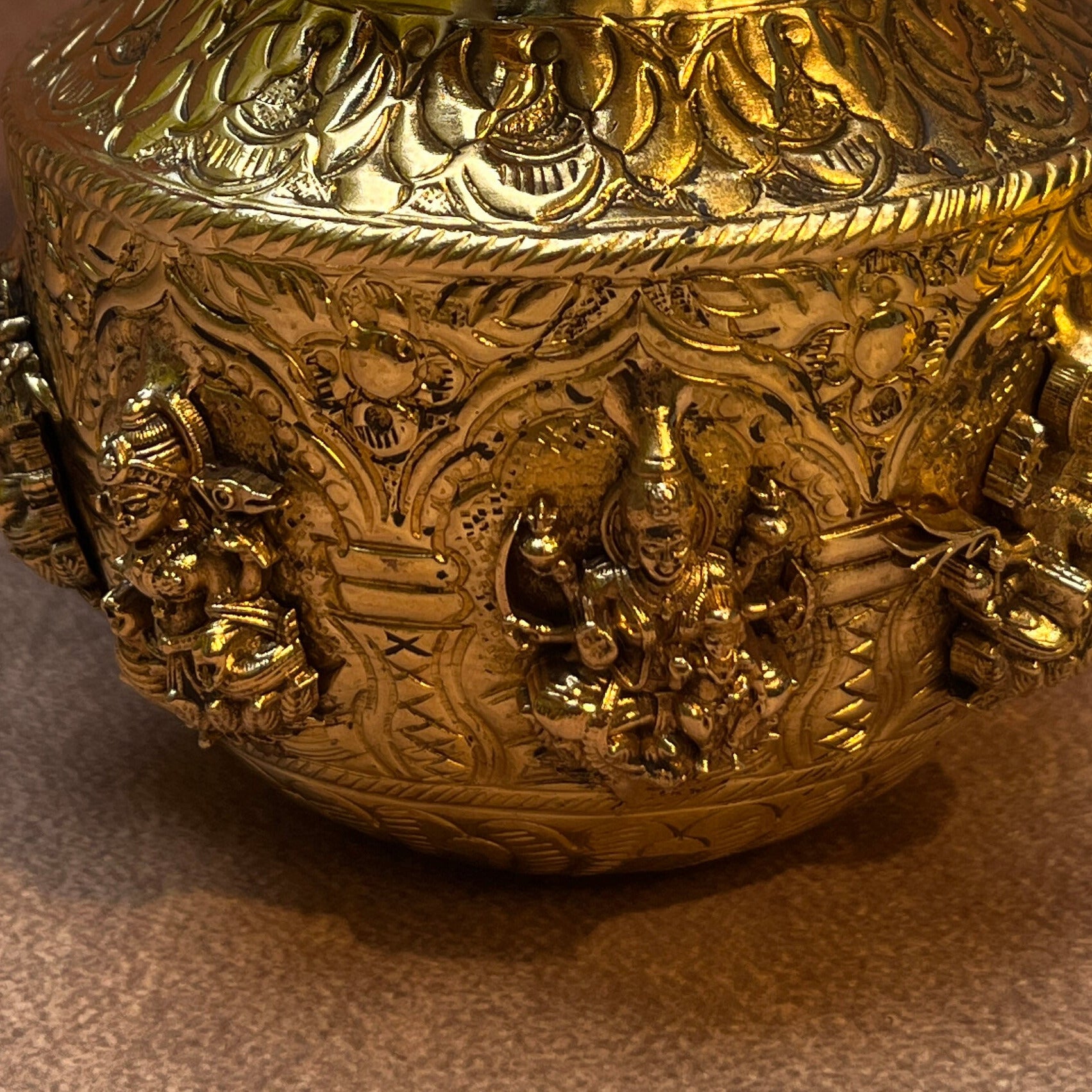 AMBI Pure Brass Lakshmi Pooja Kalash | Lakshmi Embossed Kalash