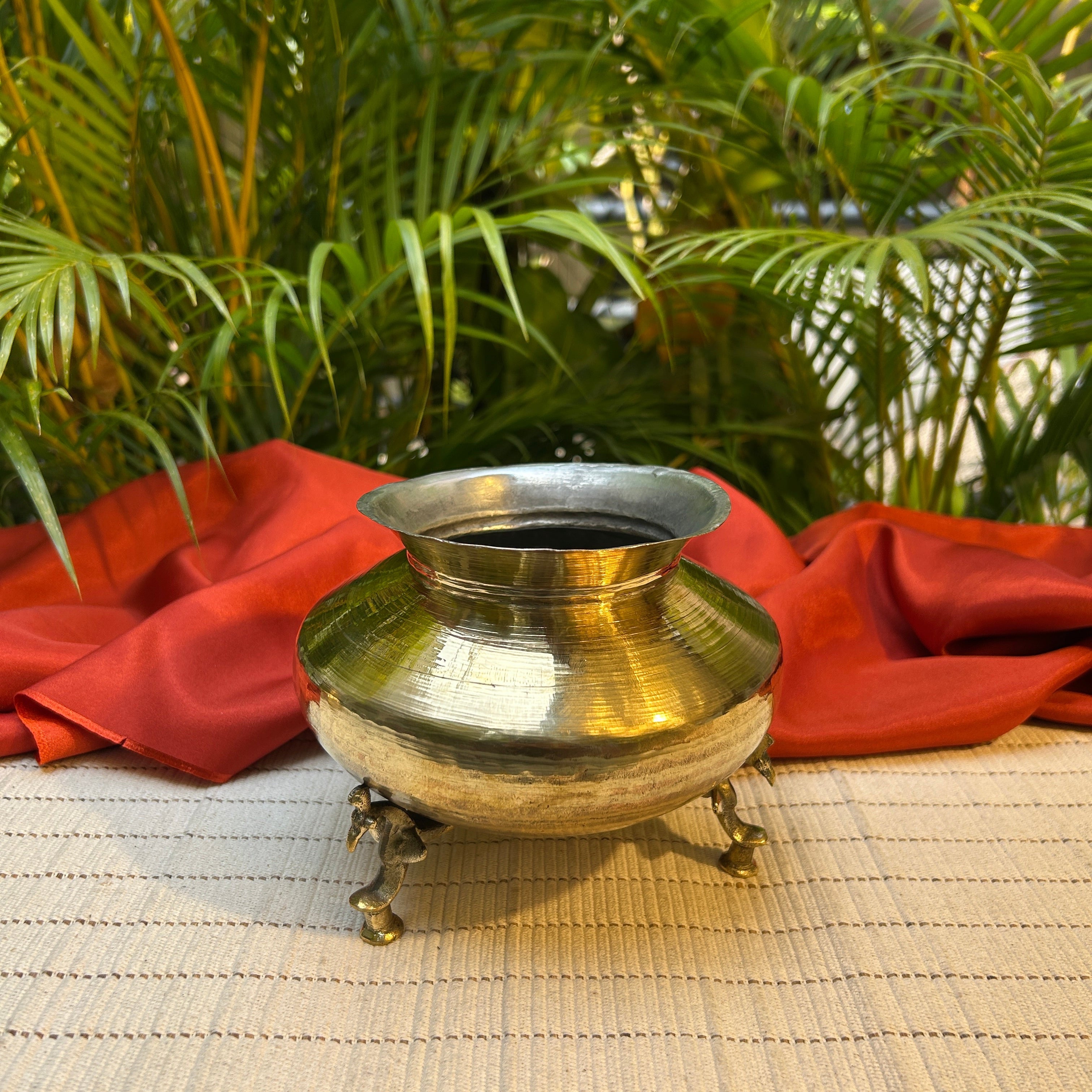 Ambi Vintage Hand Brass Water Pot with Decorative Legs - Small