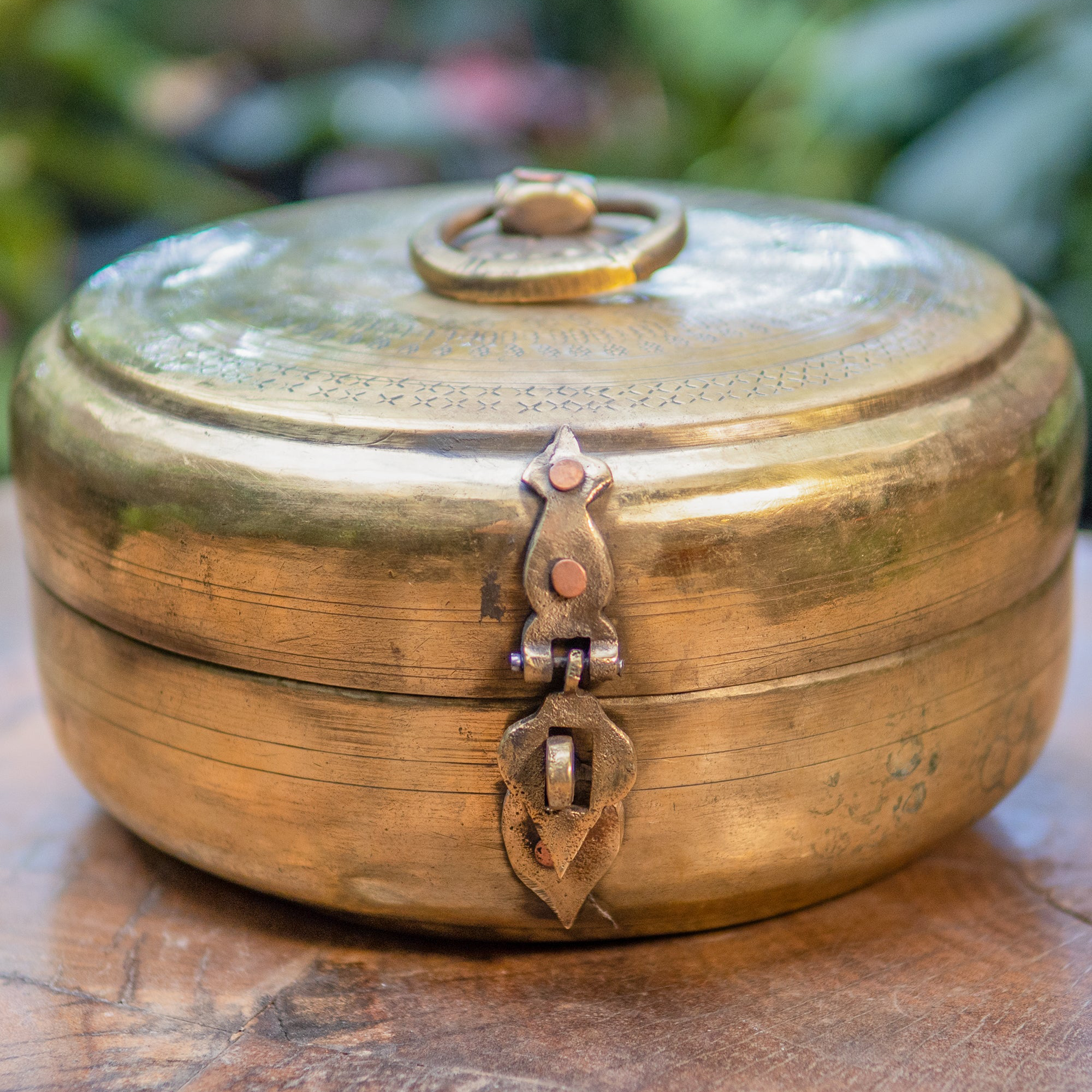 Handcrafted Vintage Floral Engraved Brass Chapati Box - 8 inches diameter