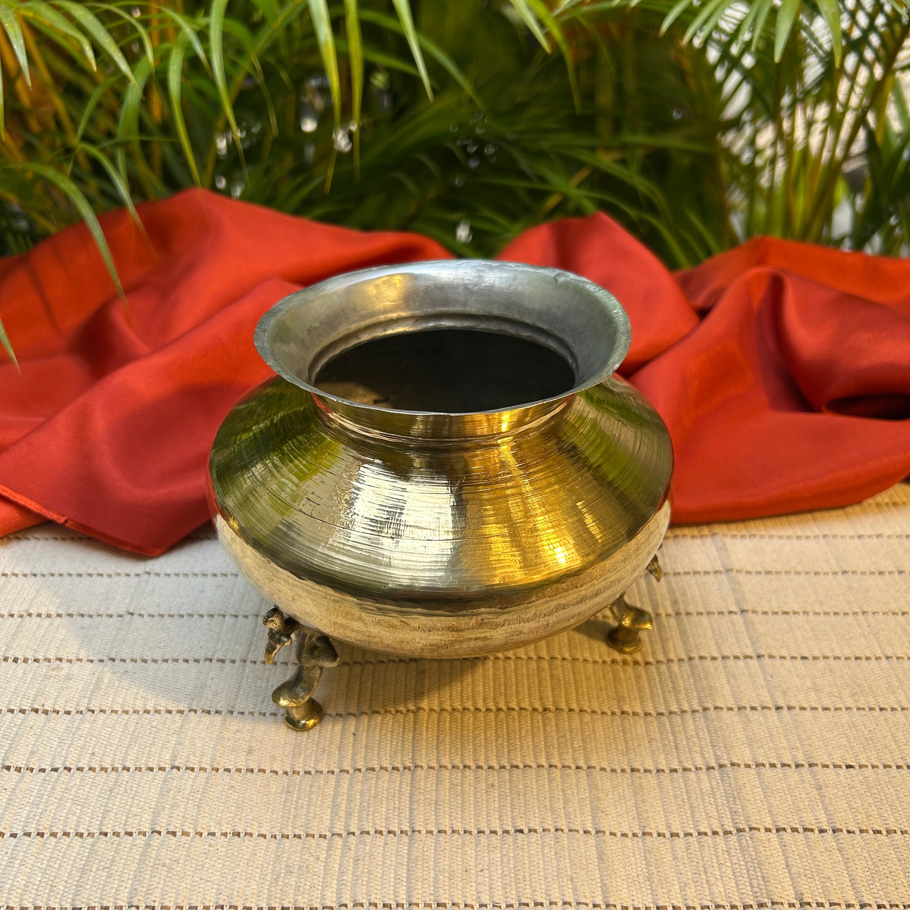 Ambi Vintage Hand Brass Water Pot with Decorative Legs - Small