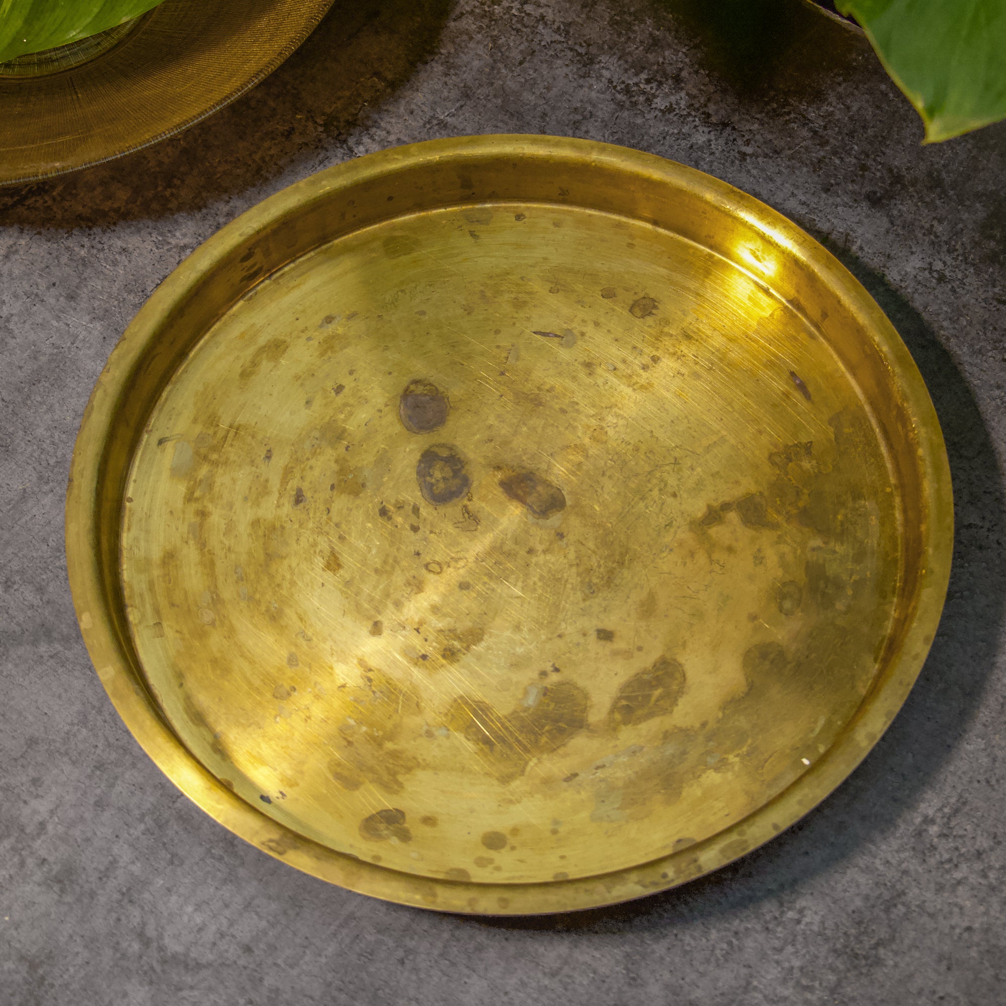 AMBI Handcrafted Timeless Brass Vintage Thali 650g