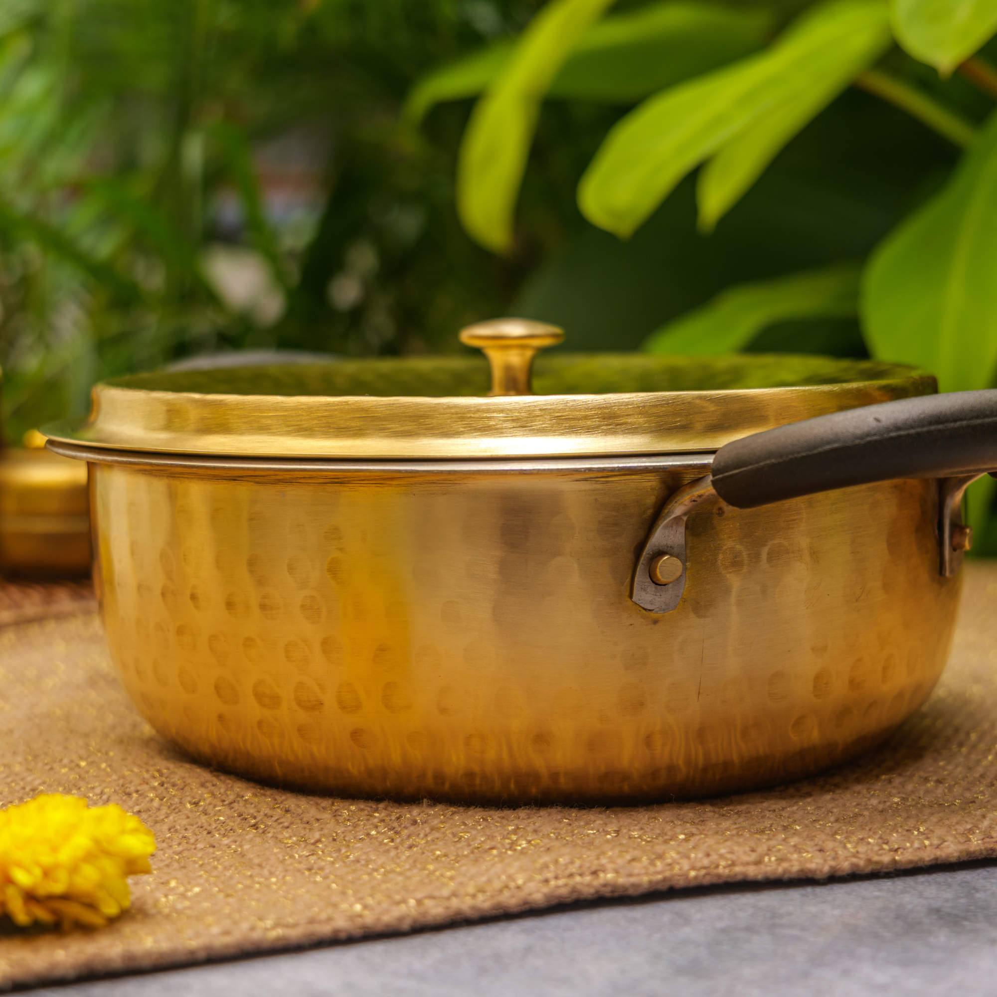 Pure Brass Traditional Hammered Kadhai / Kadai (with Kalai) - 3 Litres