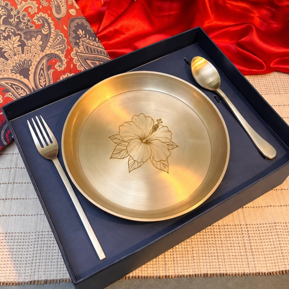 Ambi Kansa Plate with Hibiscus Etched & Cutlery– Premium Gift Box Set