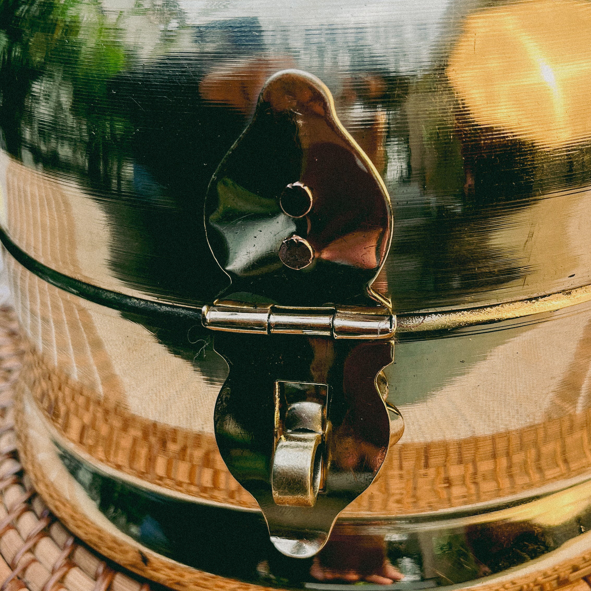 Ambi Traditional Heavy Brass Storage Box / Roti Box with Ornamental Handle – Large Size