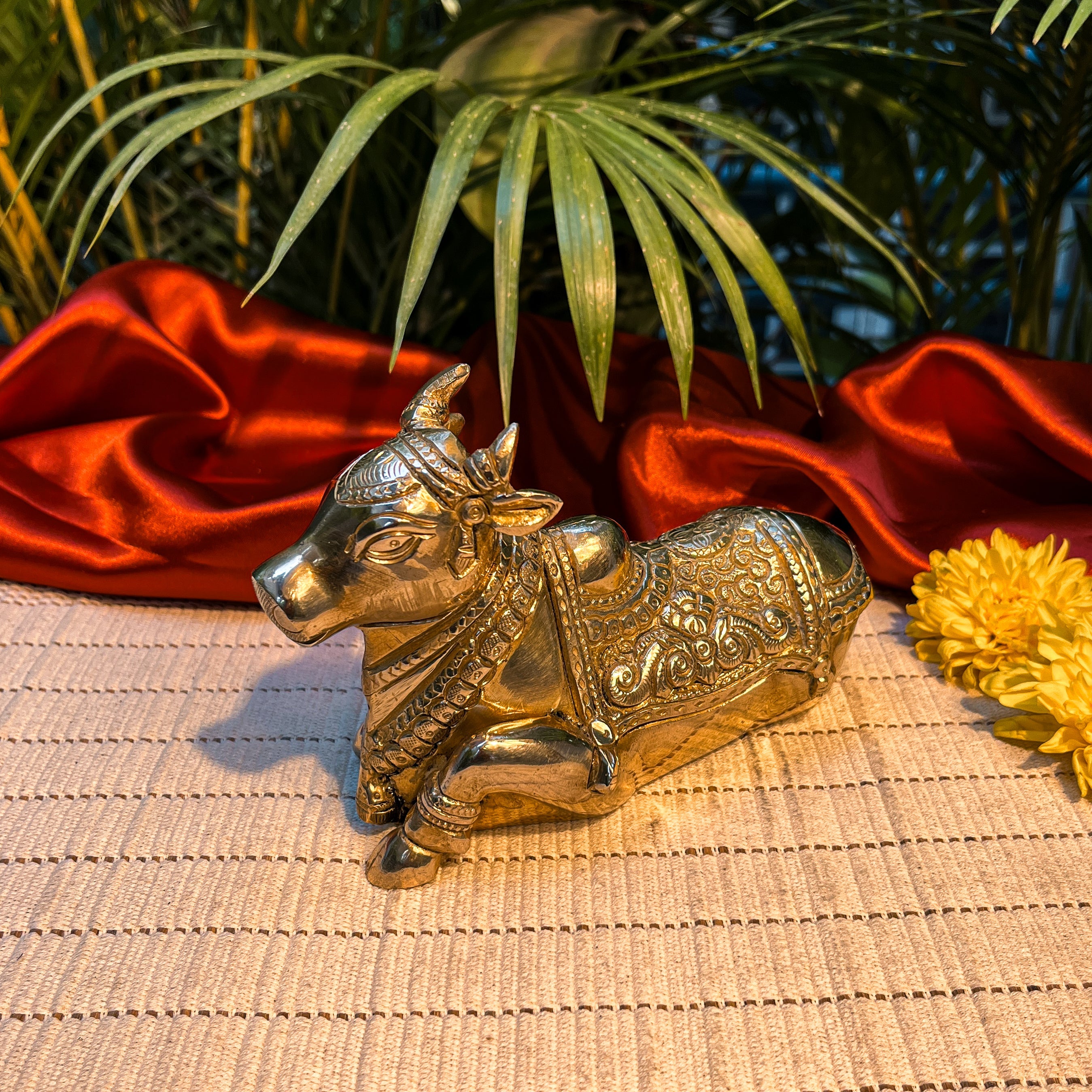 Ambi Ornate Pure Brass Nandi Idol for Pooja & Decor