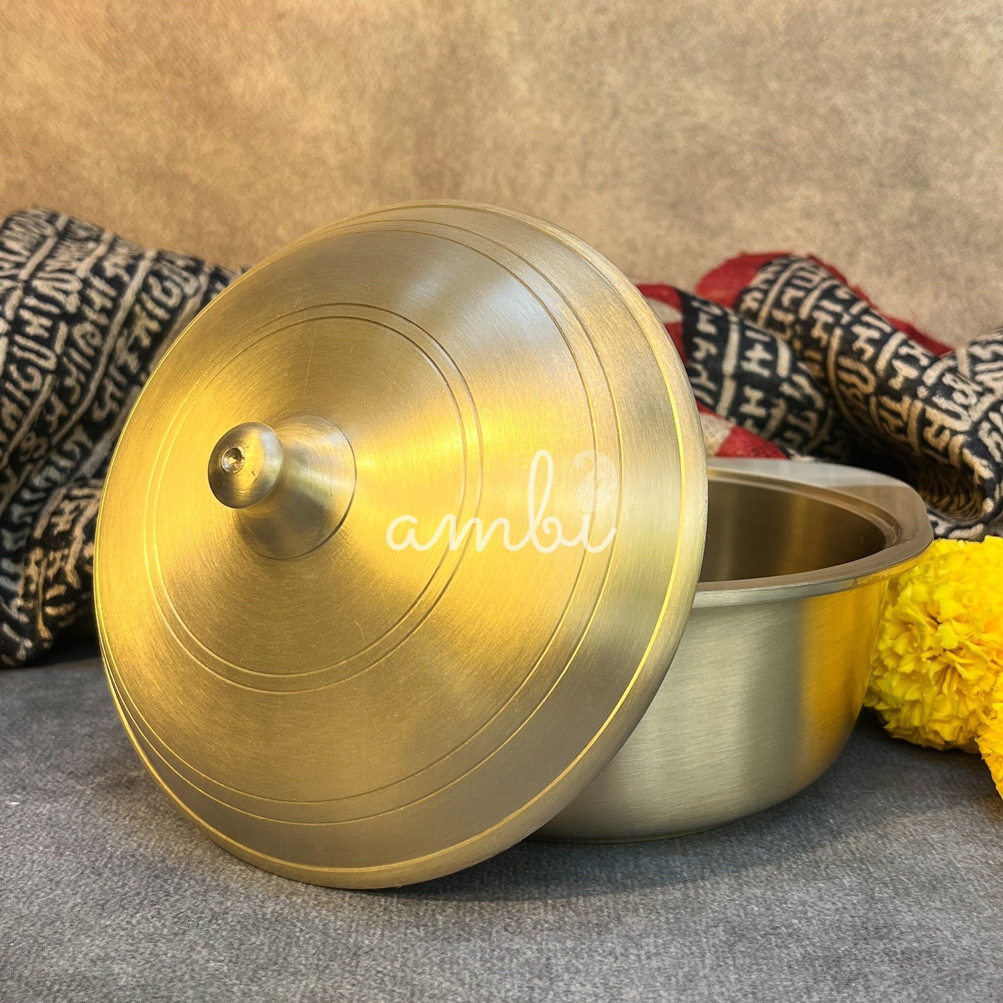 Ambi 100% Pure Lead-Free Kansa Serving Handi with Dome Lid  –  Medium Size
