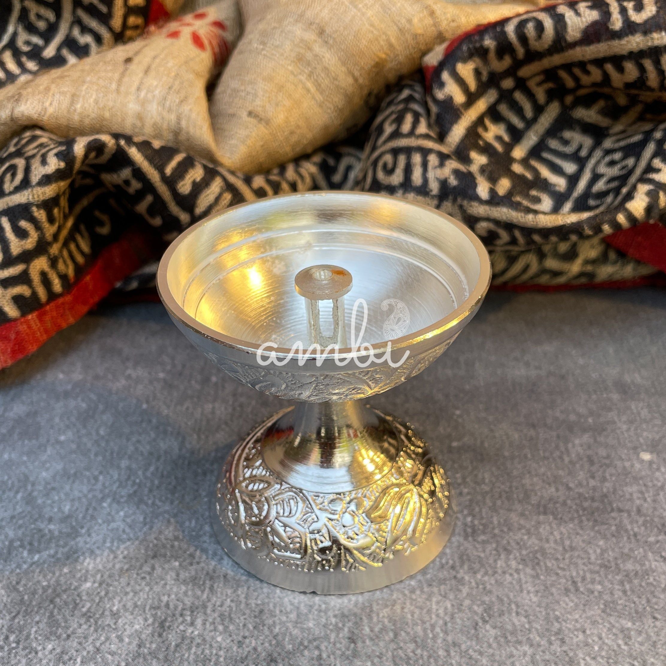 AMBI Silver Plated Puja Thali Set – Traditional Engraved Design