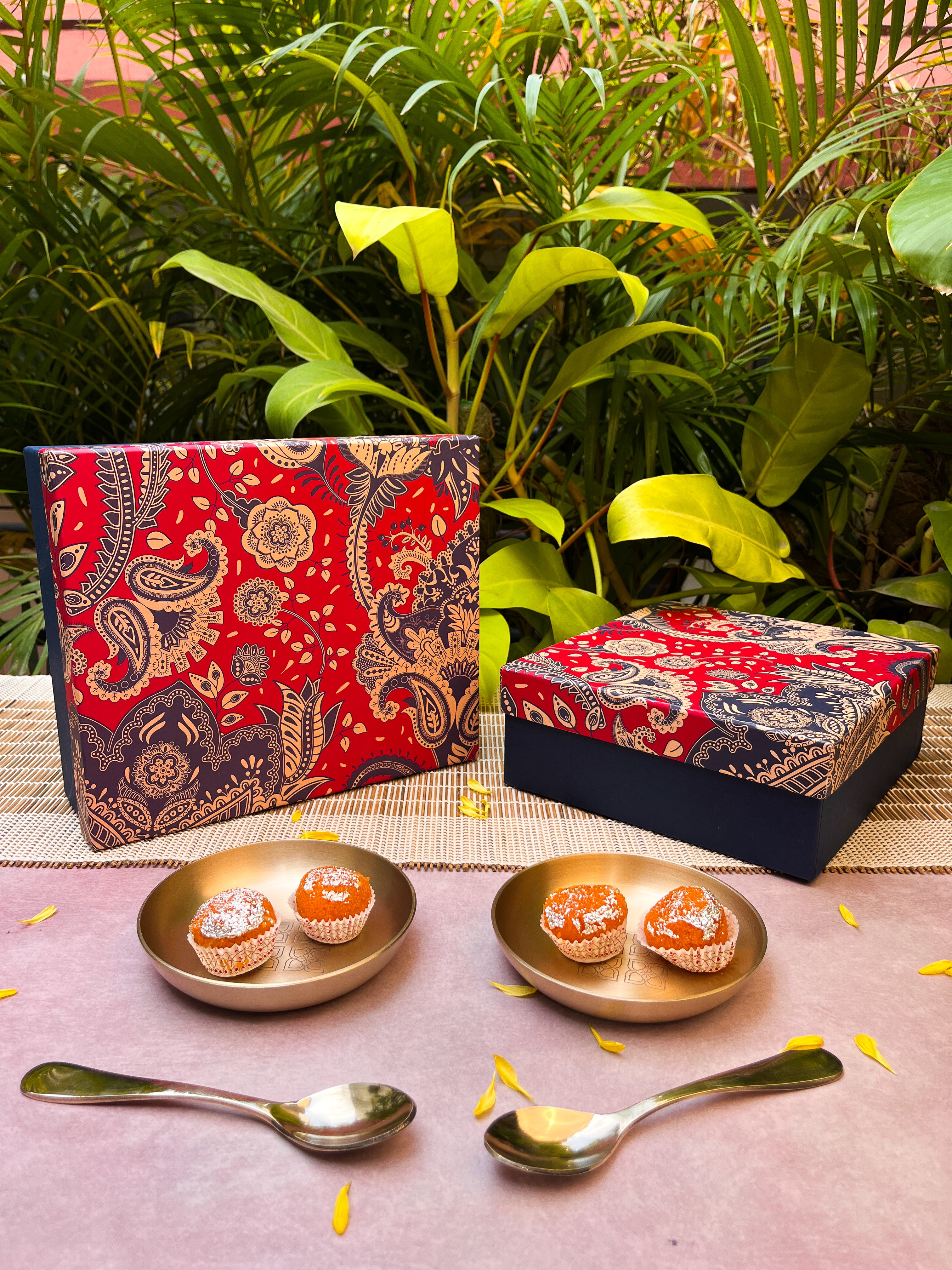 Gift Box - AMBI 100% Pure Lead Free Kansa Pattern Etched Small Plate & Spoon Set of 2/4/8