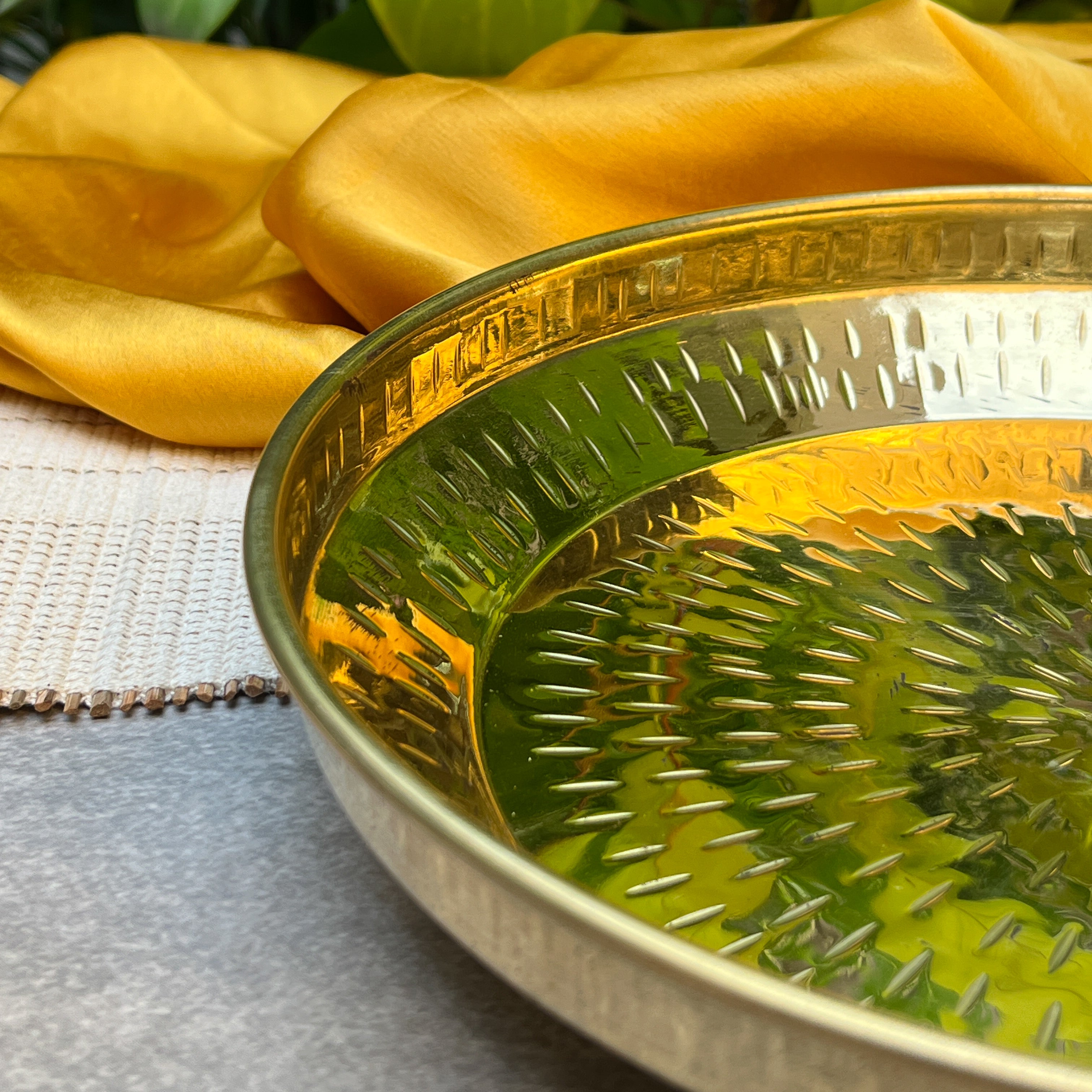 100% Pure Brass Traditional Hammered Parat - 8 inches diameter