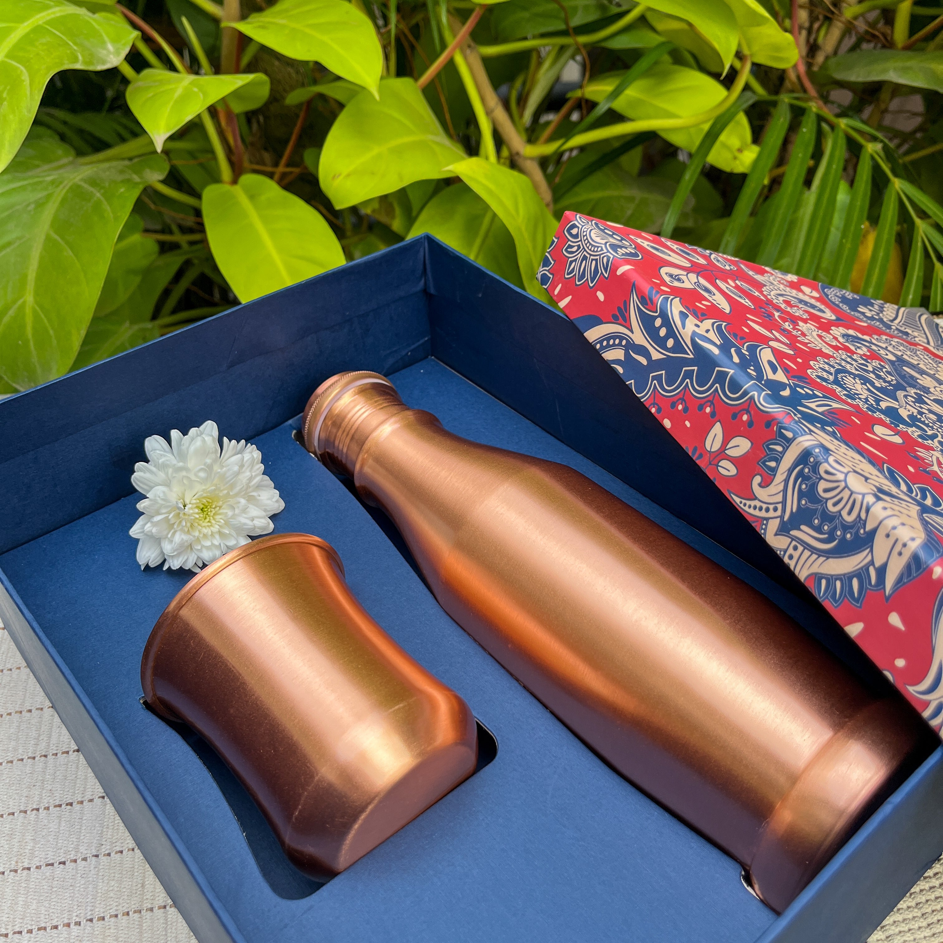 Ambi Pure Copper Bottle & Glass Set with Gift Box – Traditional Elegance (1 Bottle + 1 Glasses)
