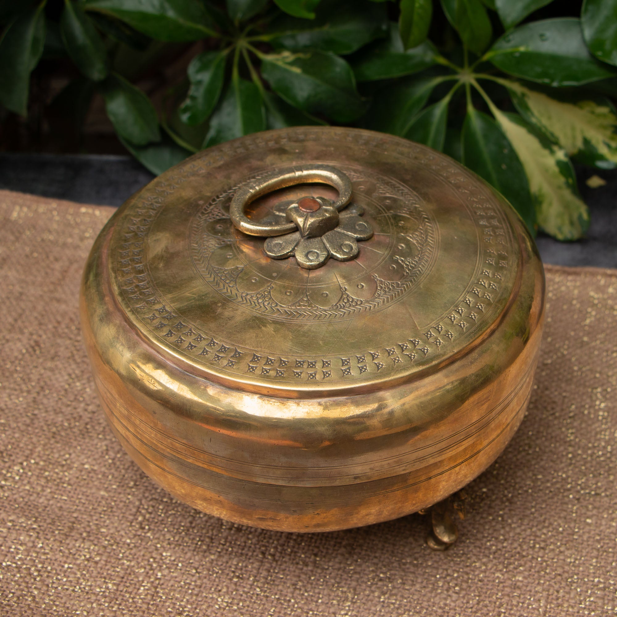 Ambi Pure Brass Rare True Vintage Roti Box on Legs - Large 10 inches Diameter