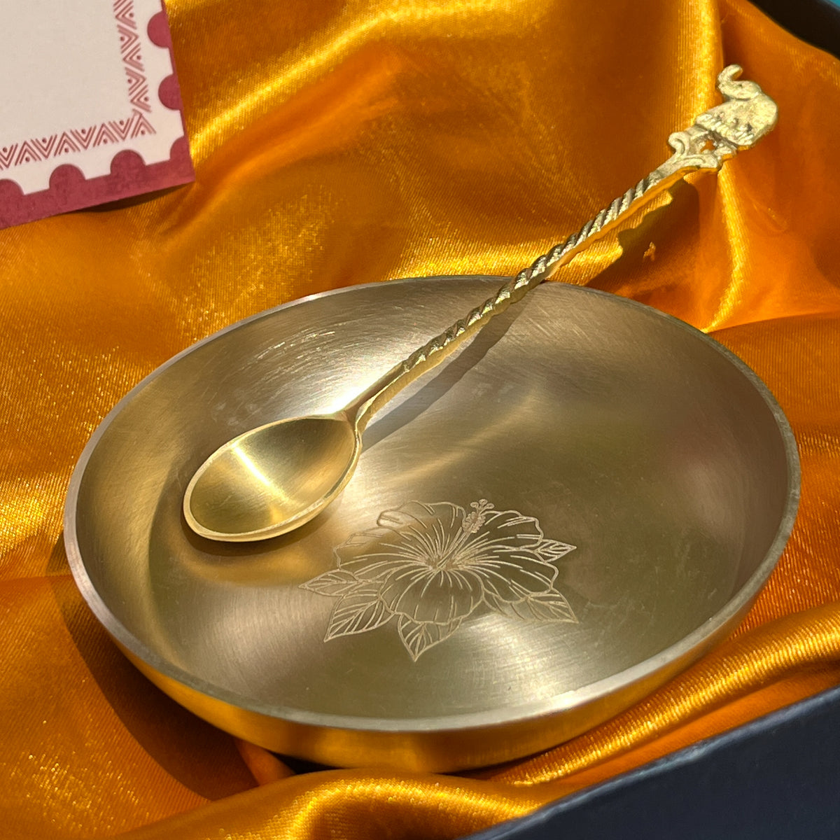 Ambi Hibiscus-Etched Pure Kansa Plate and Brass Spoon Gift Box | Set of 2