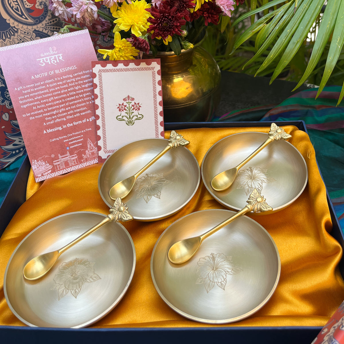 Ambi Kansa Dessert Plate  with Hibiscus  Design and Spoon Gift Box - Set of 4