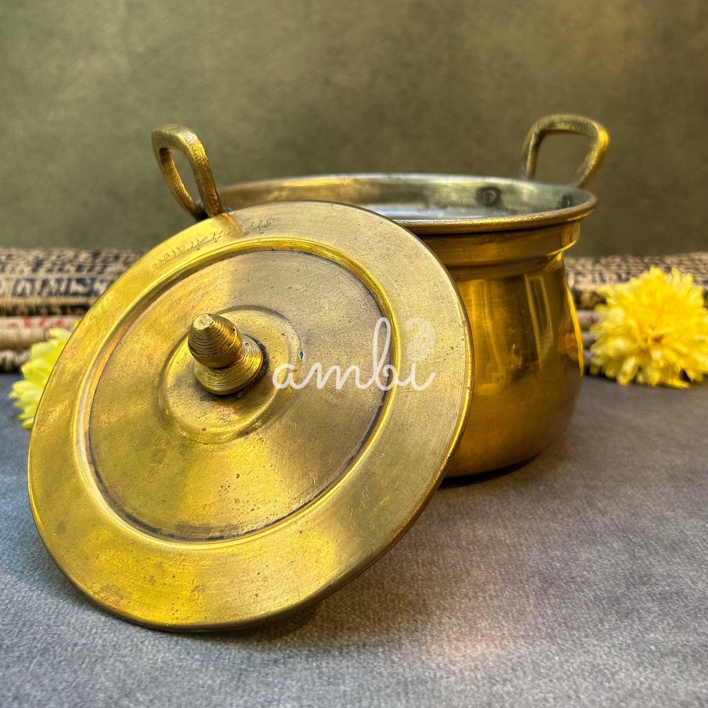 Ambi Traditional Pure Brass Handi Cook and Serve Bowl / Handi with Lid & Side Handles