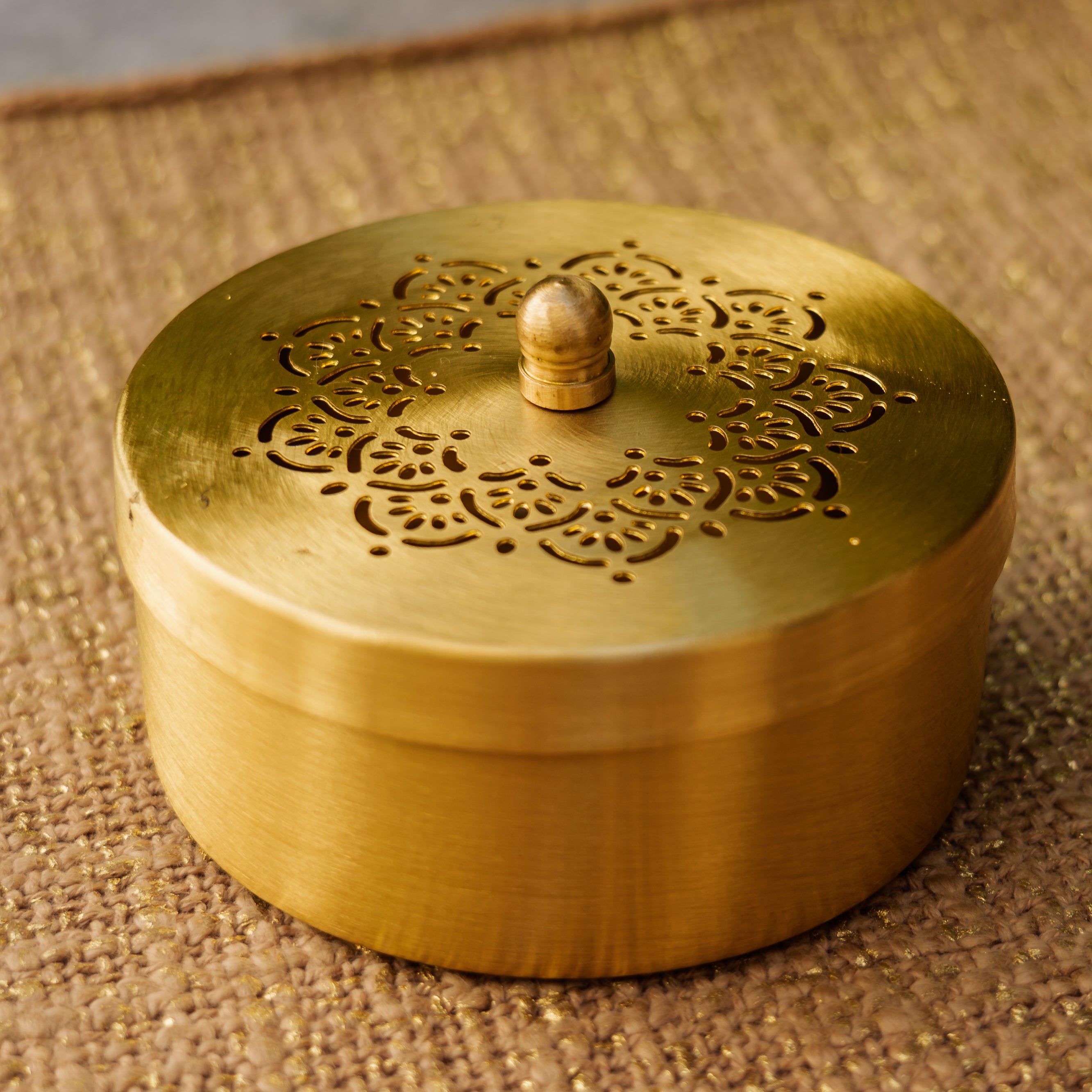 Brass Inlay Spice / Nut Storage Box - 3.5 Inches Diameter