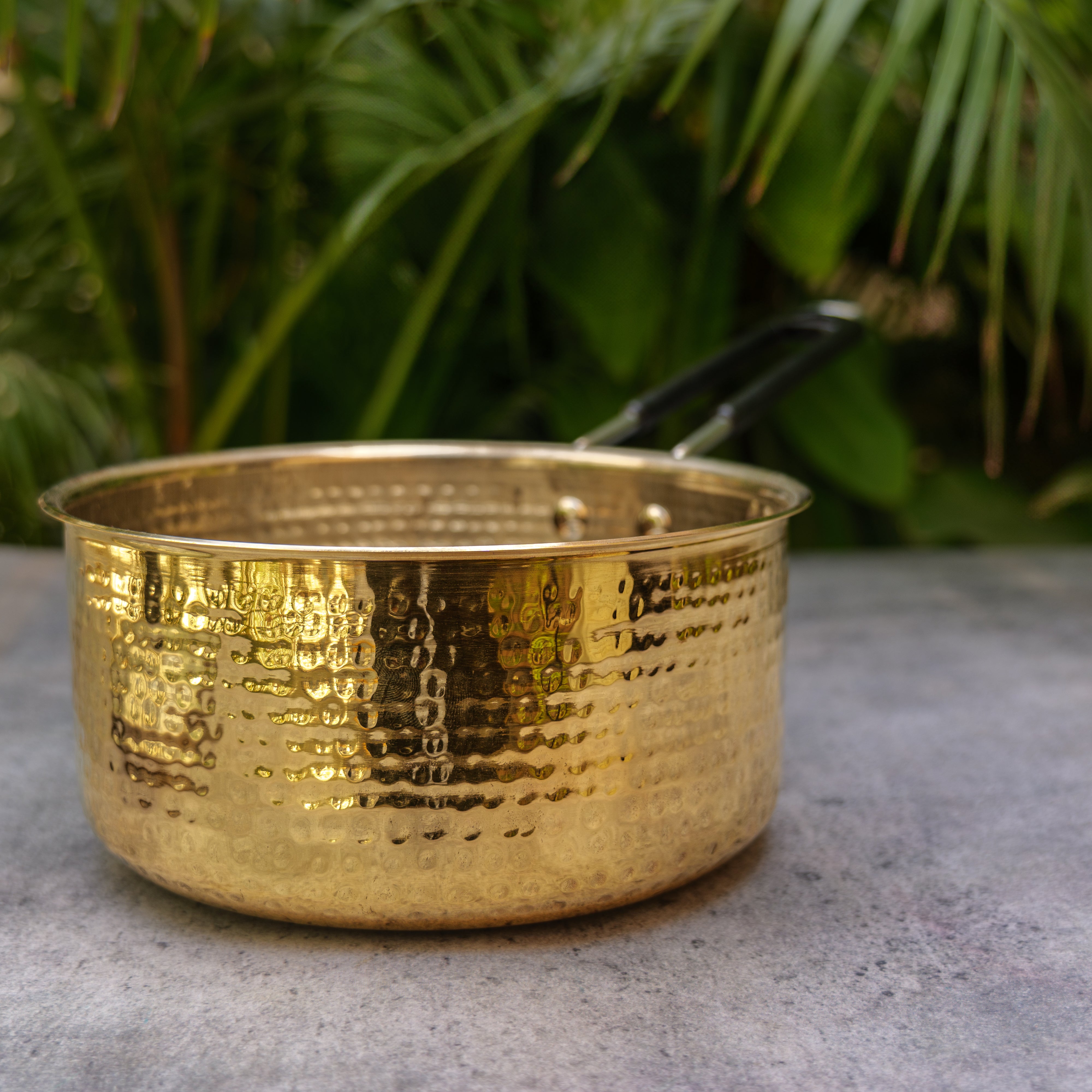 Elegant Pure Brass Hammered Sauce Pan / Tea Pan with 'Kalai' Tin Coating - 7.5 inches diameter