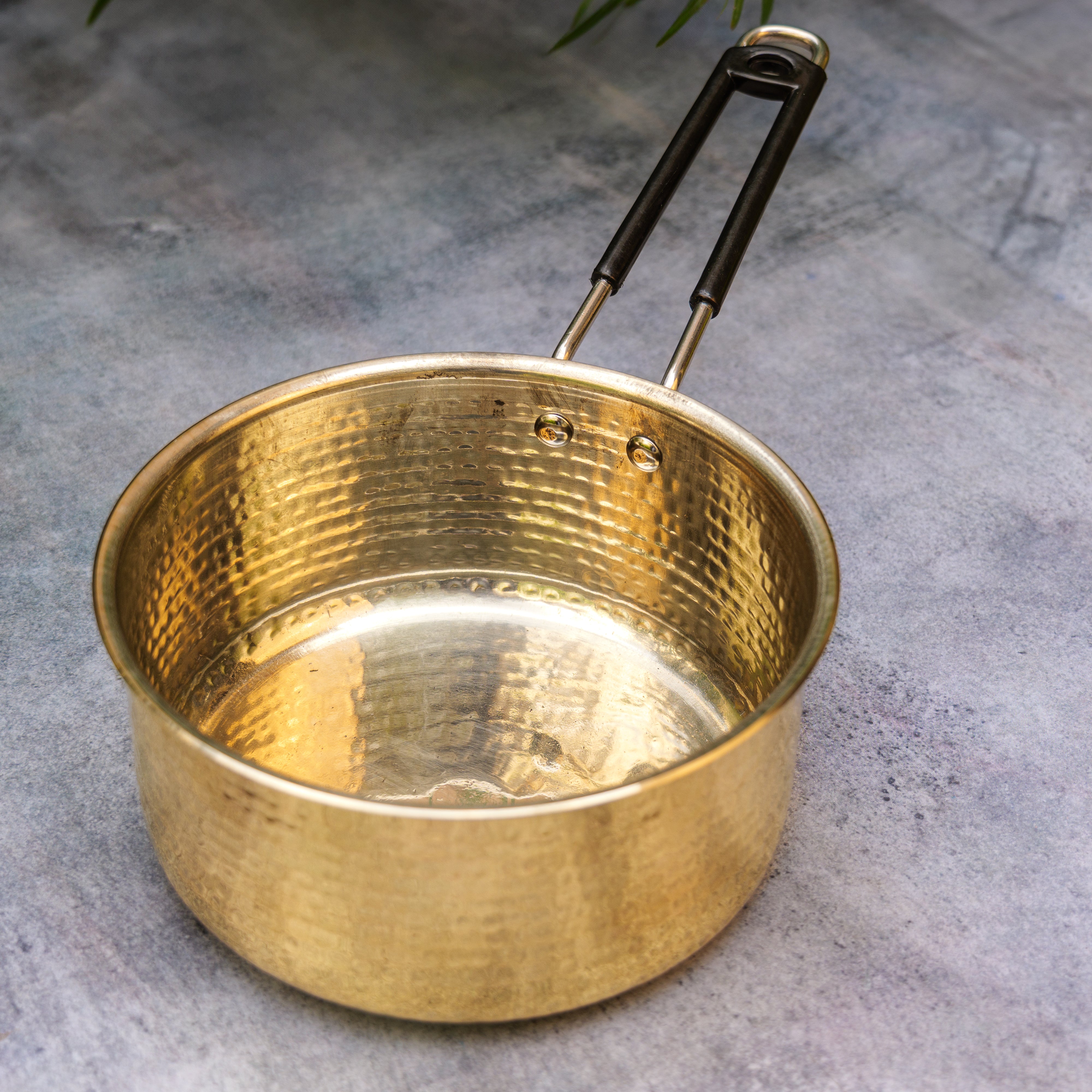 Elegant Pure Brass Hammered Sauce Pan / Tea Pan with 'Kalai' Tin Coating - 7.5 inches diameter