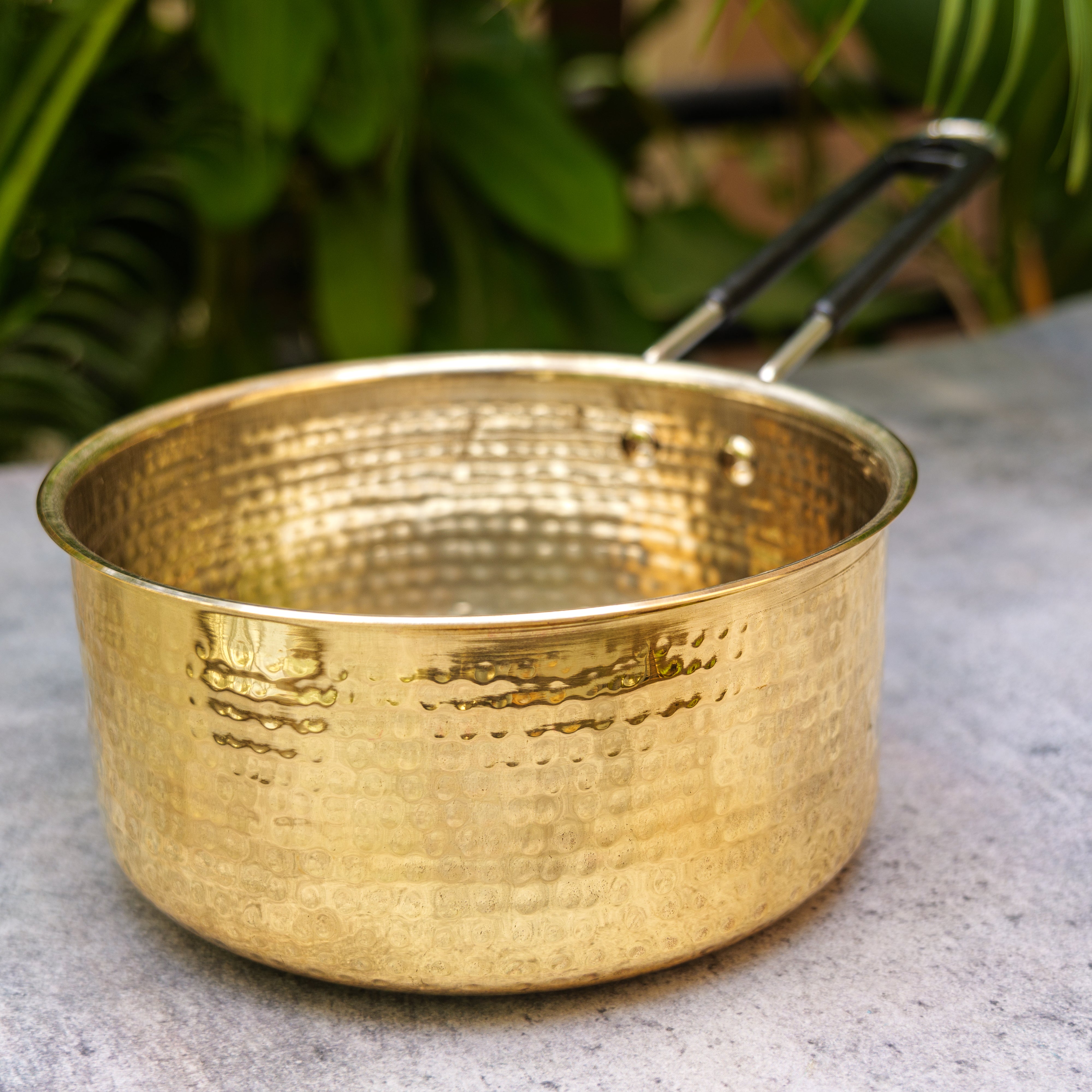 Elegant Pure Brass Hammered Sauce Pan / Tea Pan with 'Kalai' Tin Coating - 7.5 inches diameter