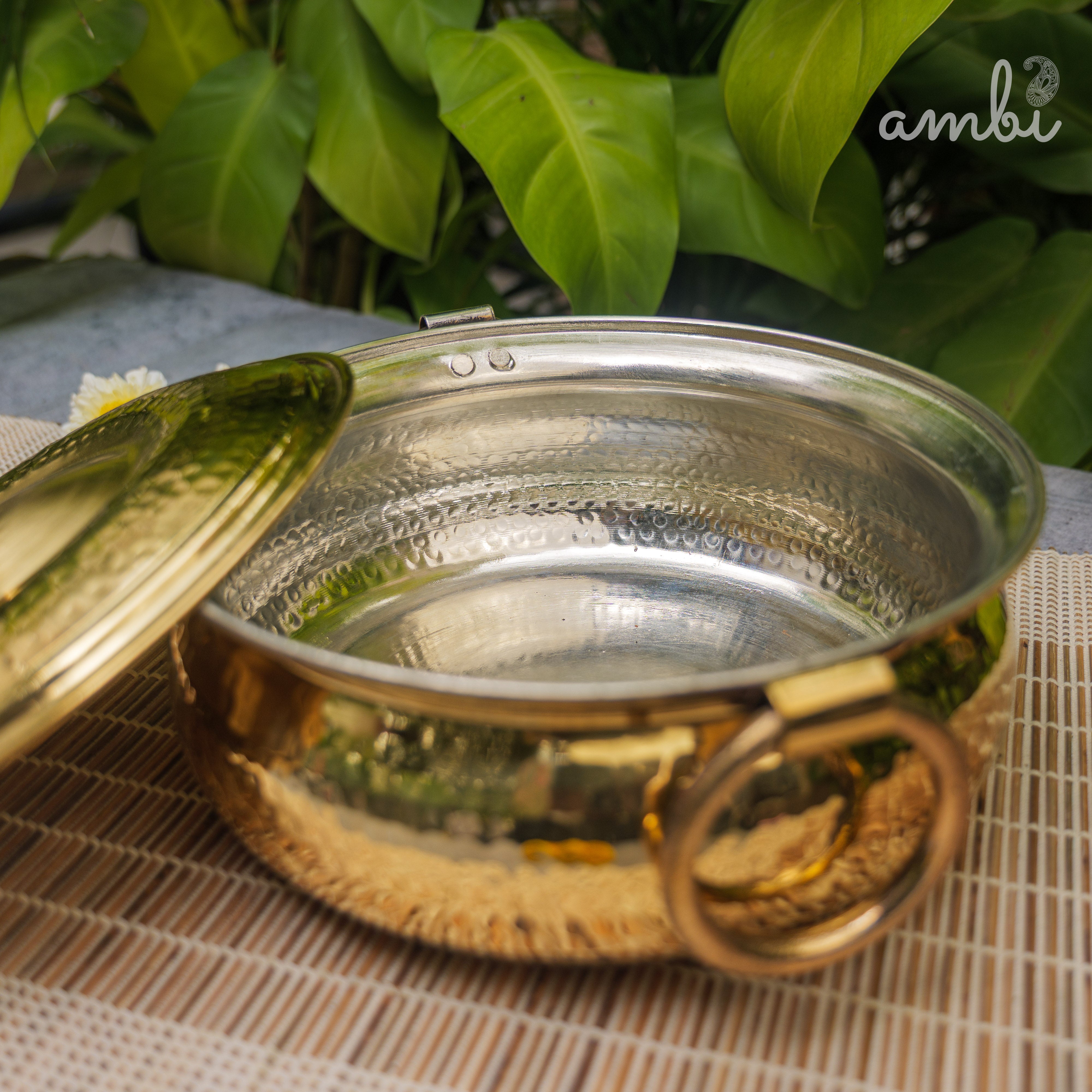 Pure Brass Hammered Biriyani Lagan / Degchi with Kalai - 9 inches diameter