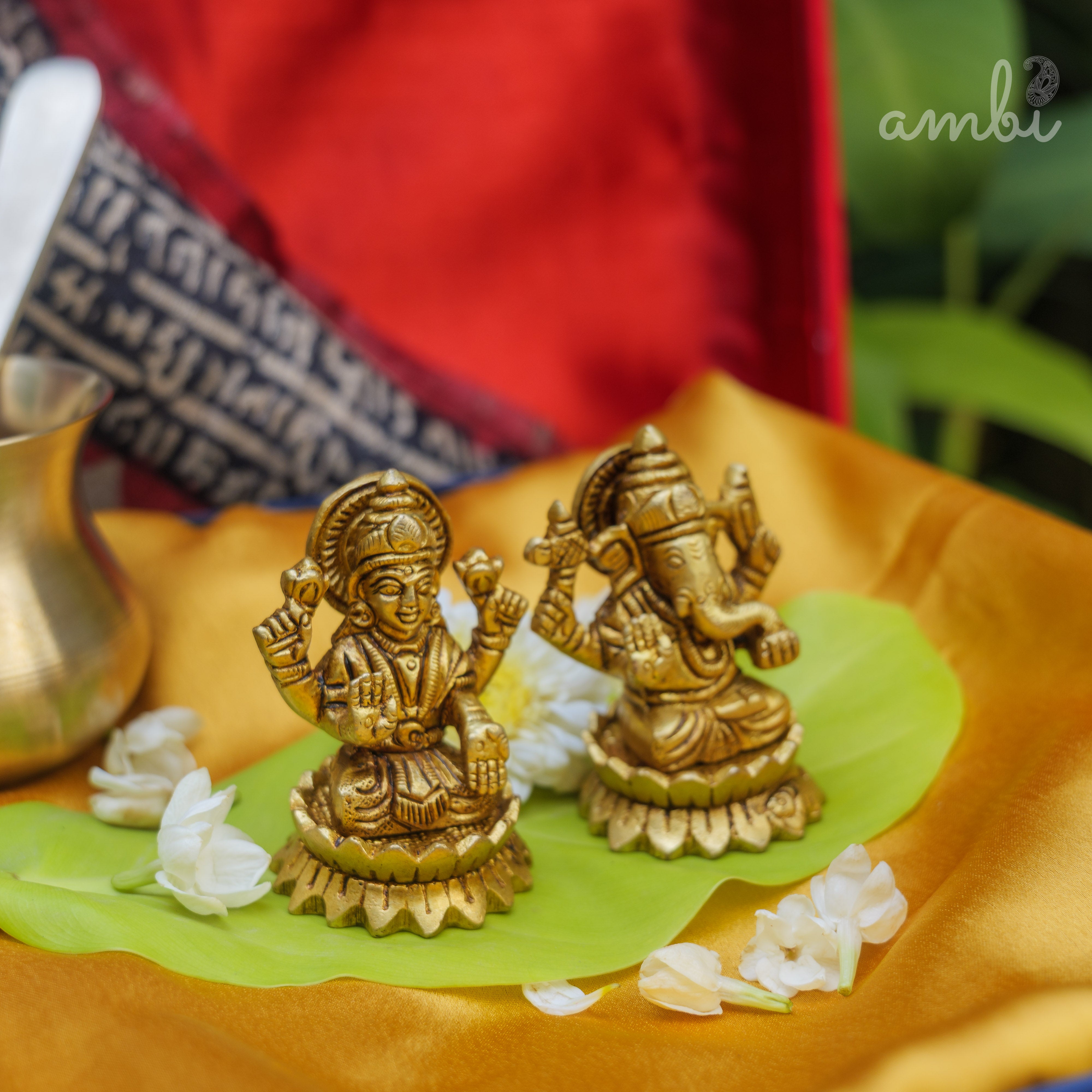 Pure Brass Lakshmi and Ganesha Idols - 3 inch height