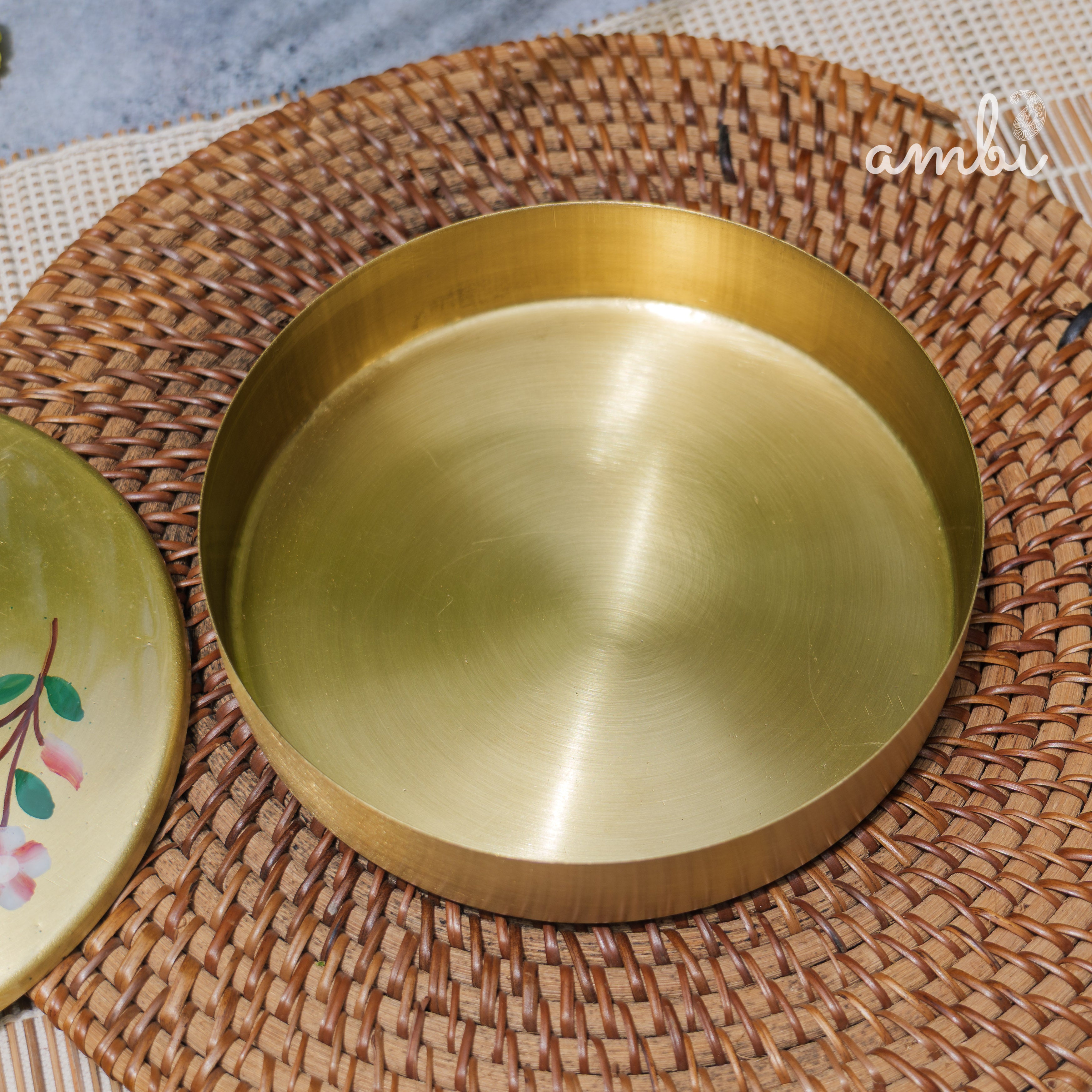 Hand Painted - Pure Brass Floral Storage Box / Cookie Box  / Jewellery / Trinket - 6 inches Diameter - Floral Design
