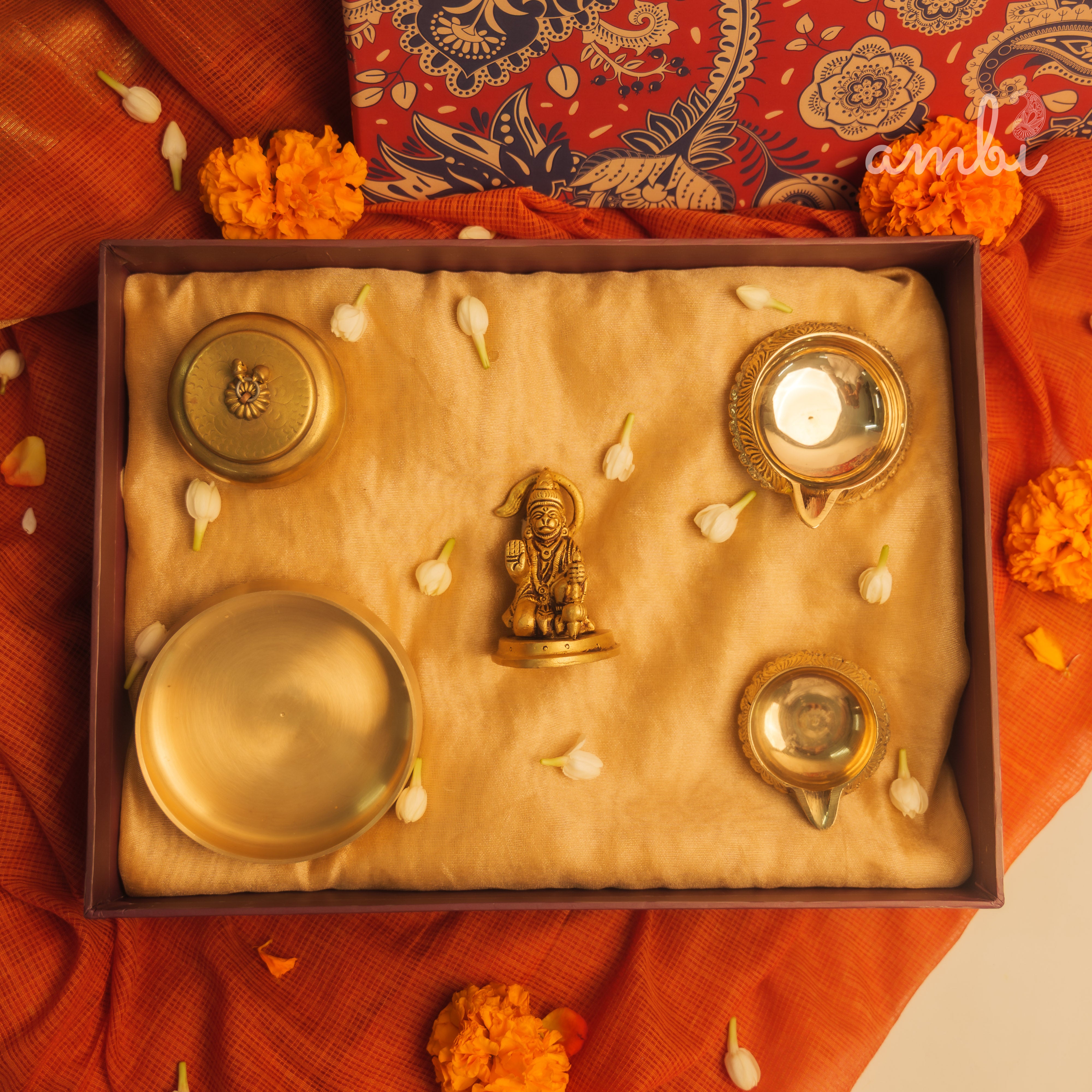 Pure Brass Hanuman Idol Giftbox
