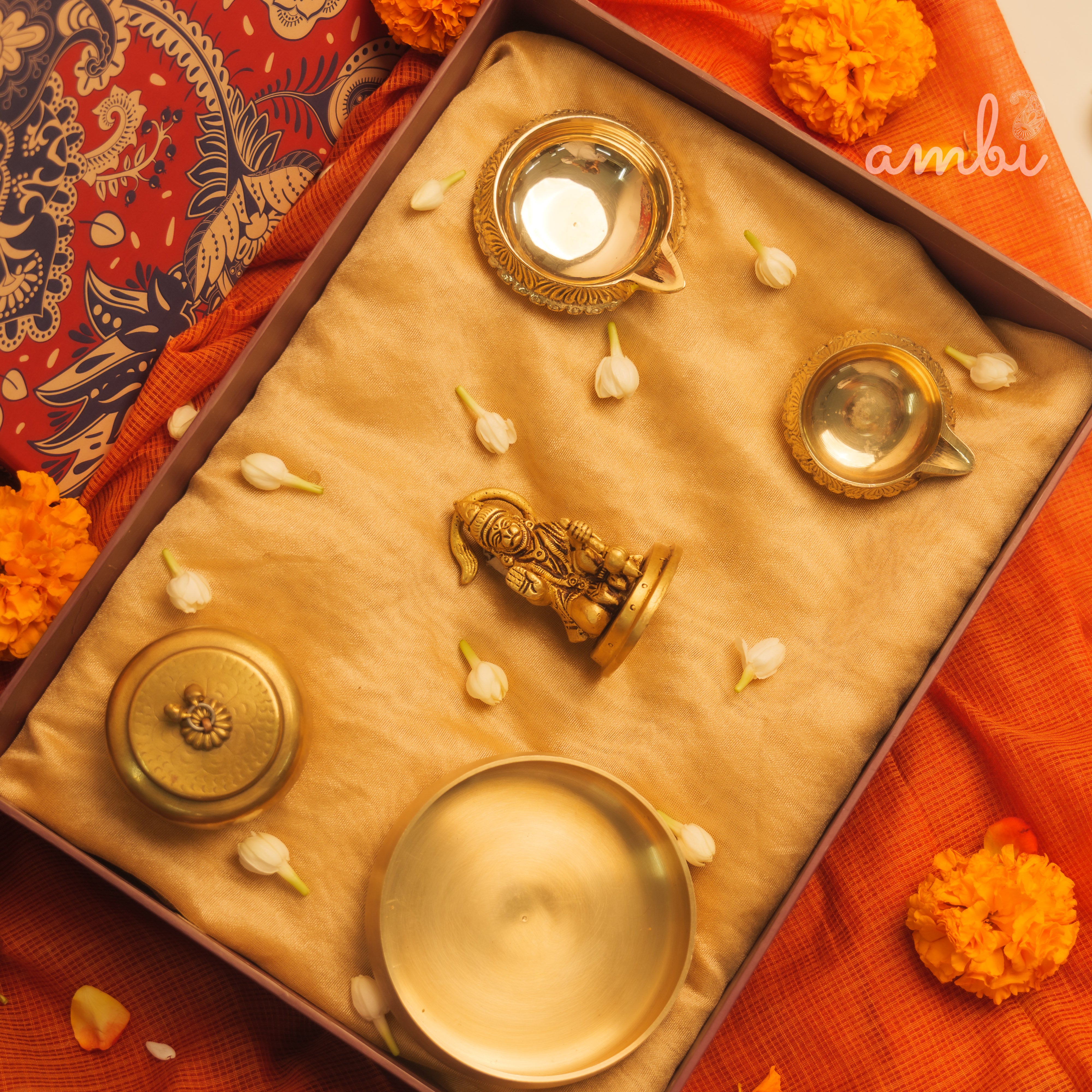 Pure Brass Hanuman Idol Giftbox
