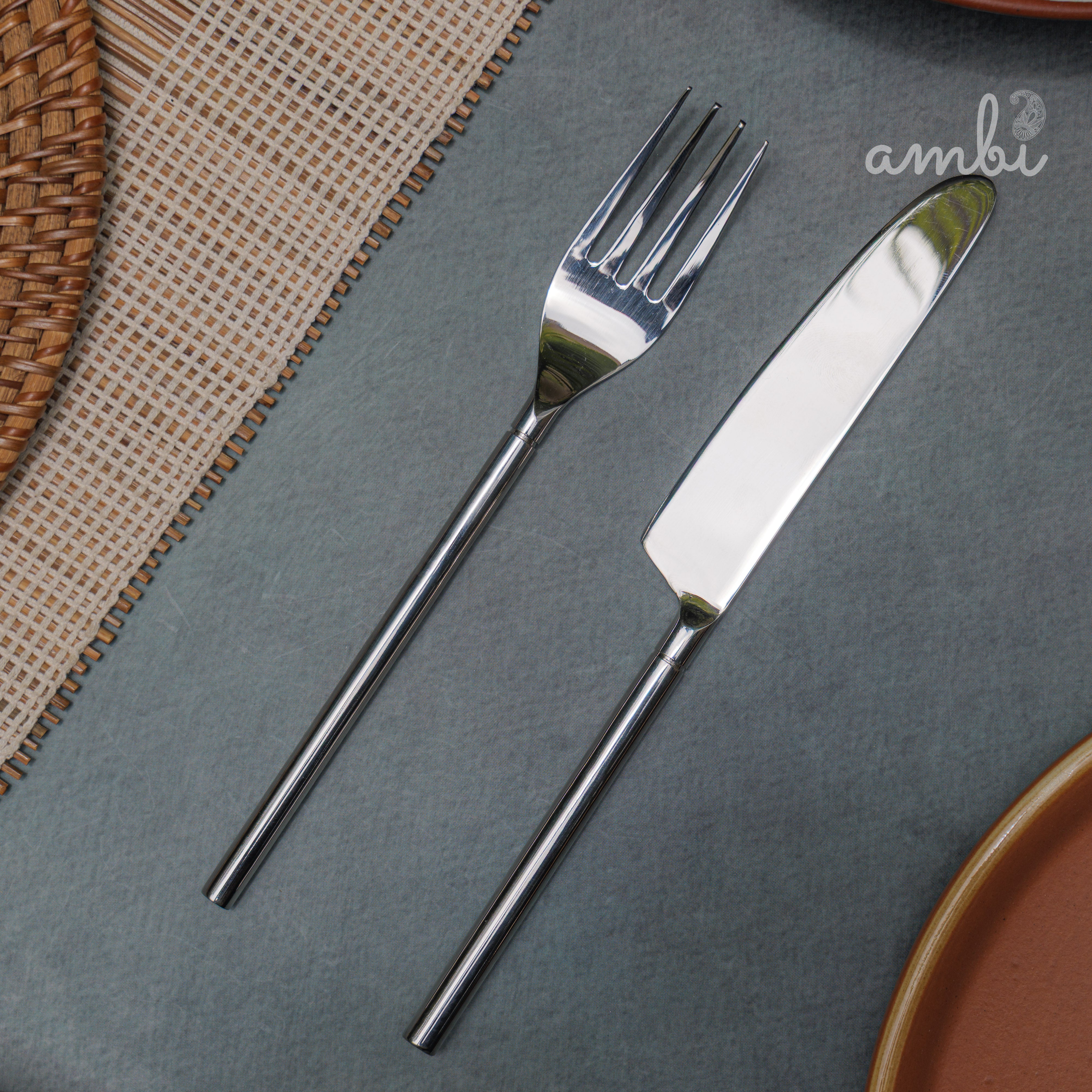 Handcrafted Heavy Steel Silver Cutlery Set of 4