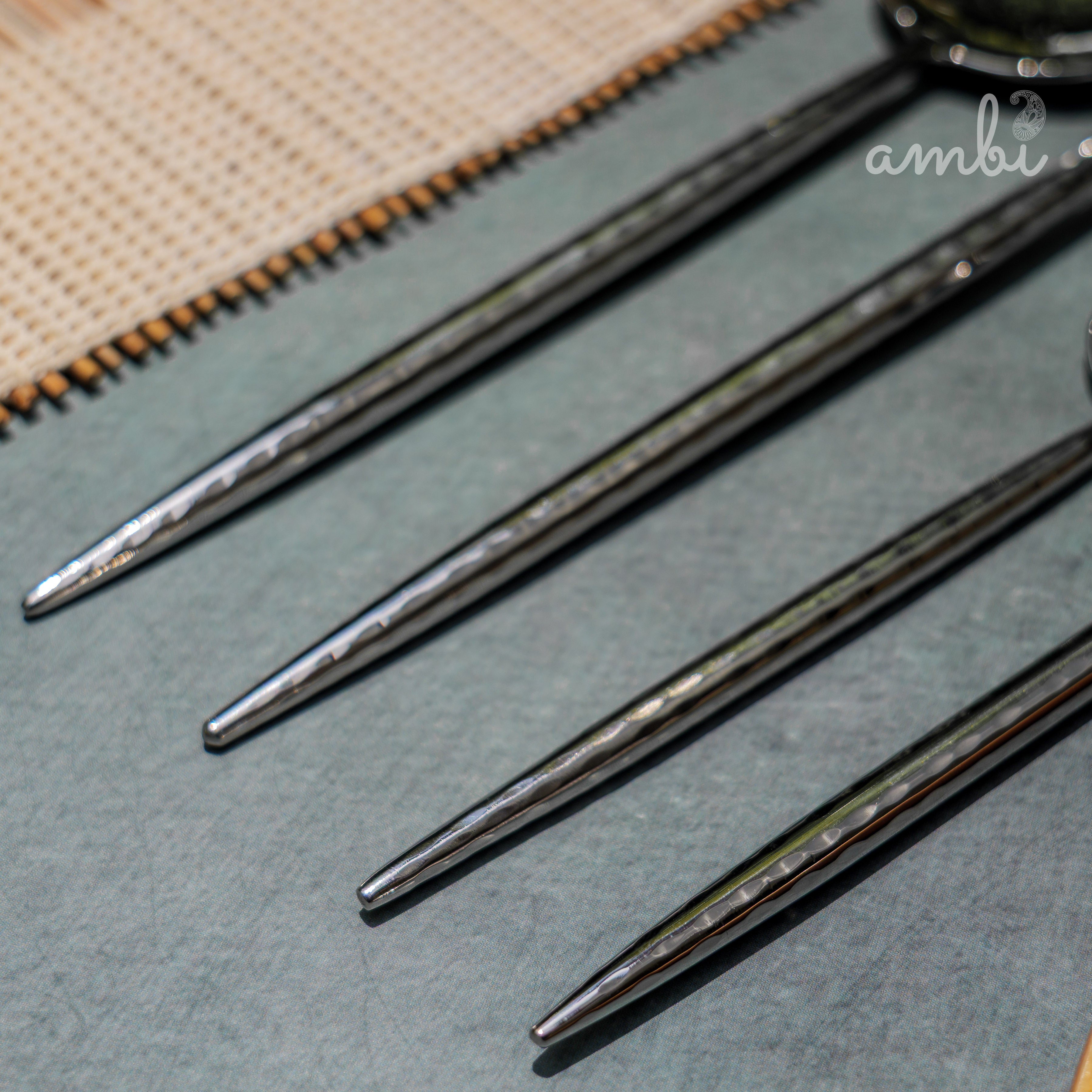 Handcrafted Heavy Steel Silver Cutlery Set of 4 Hammered