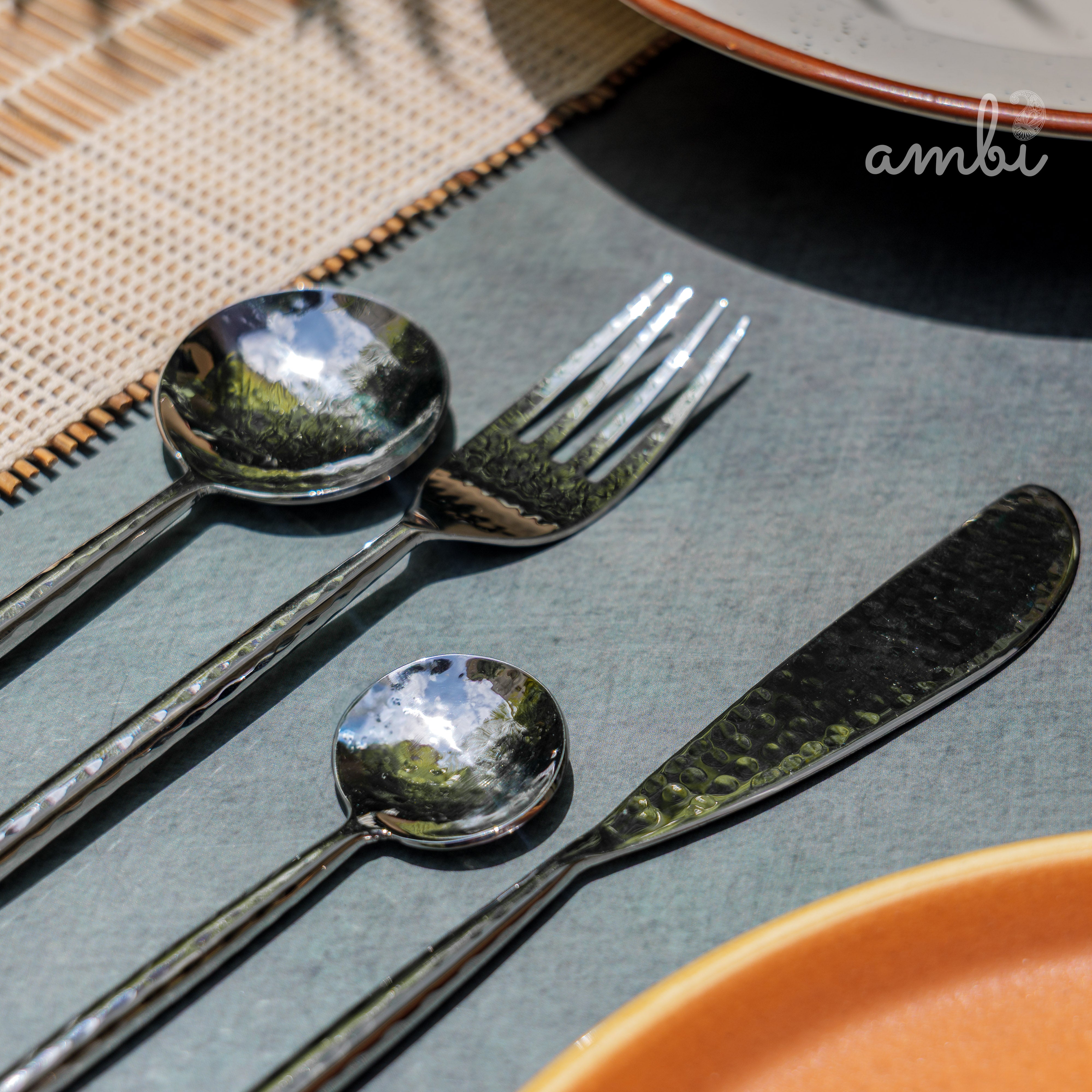 Handcrafted Heavy Steel Silver Cutlery Set of 4 Hammered