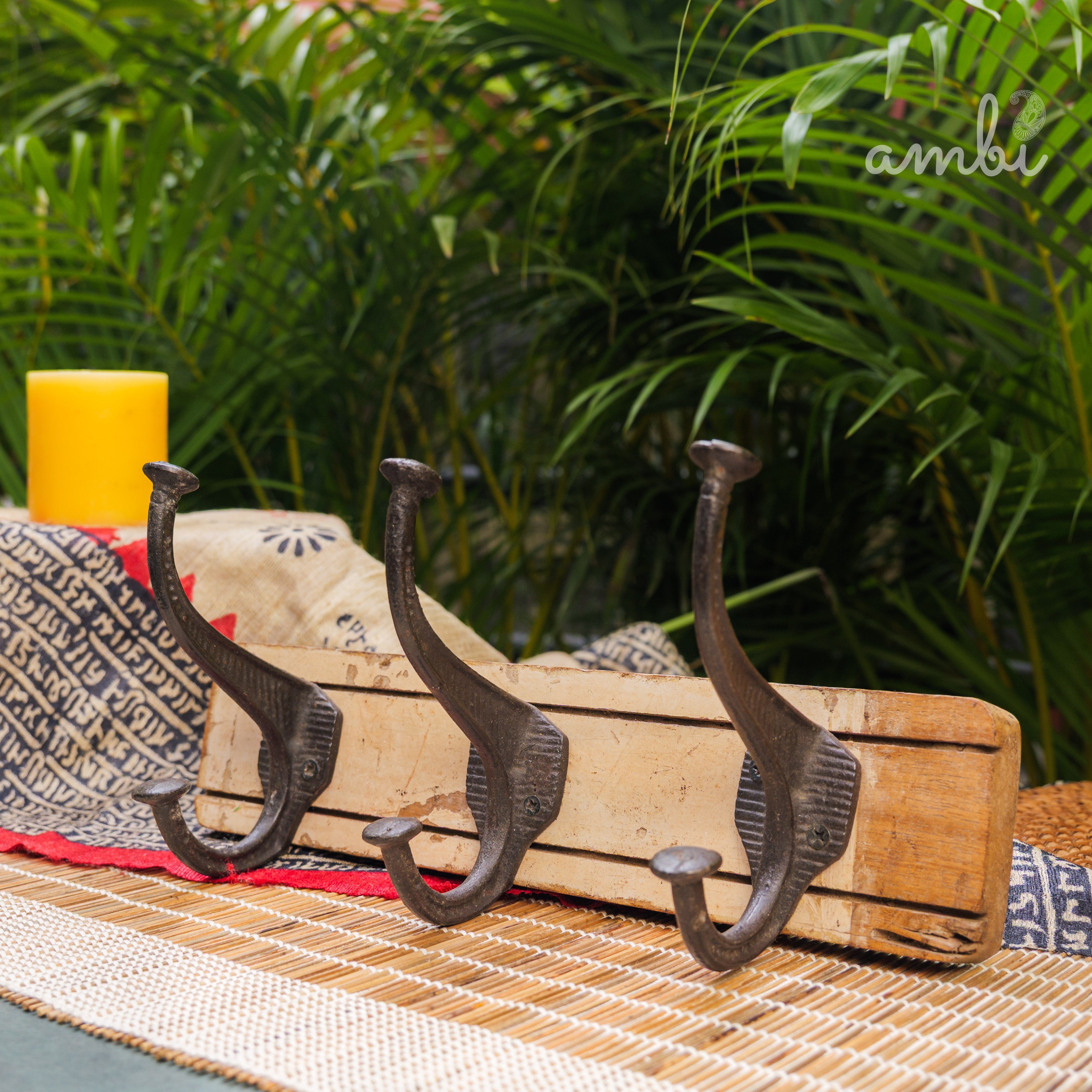 Ambi Vintage Style Wall Coat Hooks for Hanging