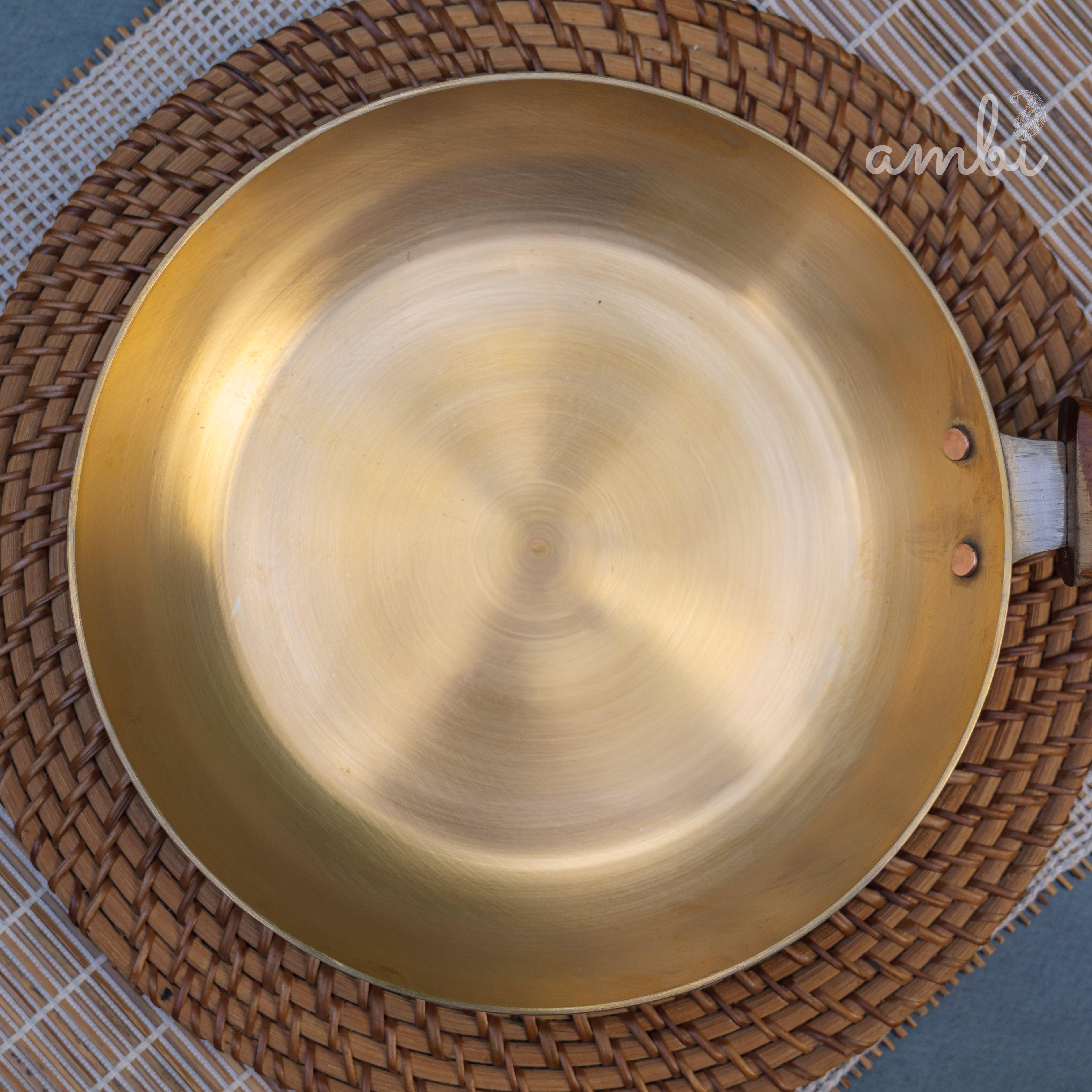 Ambi Brass Fry Pan with Wooden handle - 8 Inches Diameter