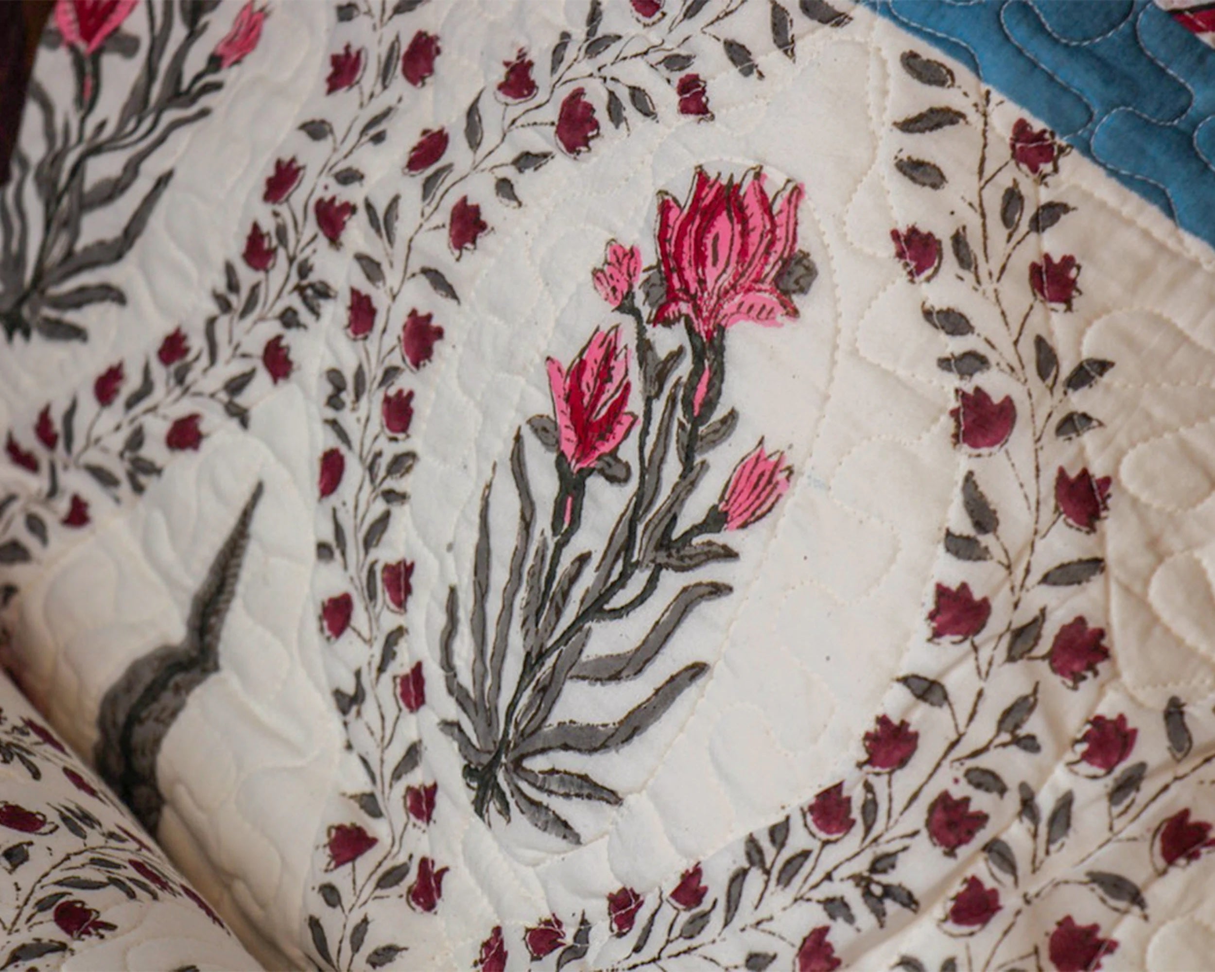 Red Flower Hand Block Printed Jaipuri Quilted Bed Cover with 2 Pillow Covers- Double - 90X108 Inches