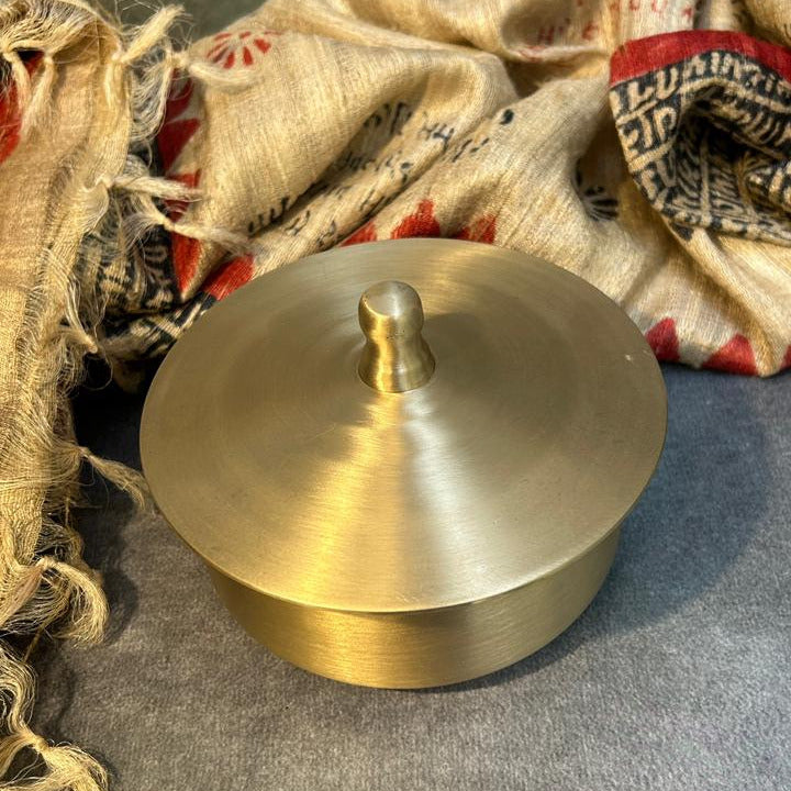 Ambi 100% Pure Lead-Free Kansa Serving Handi with Crowned Lid – Small Size - 600 ML