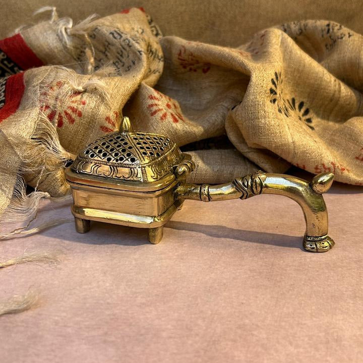 Ambi Pure Brass Handheld Dhoop Dani with Perforated Lid for Pooja & Aarti