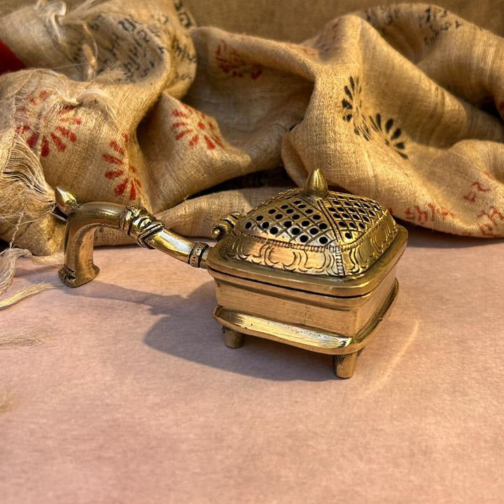 Ambi Pure Brass Handheld Dhoop Dani with Perforated Lid for Pooja & Aarti