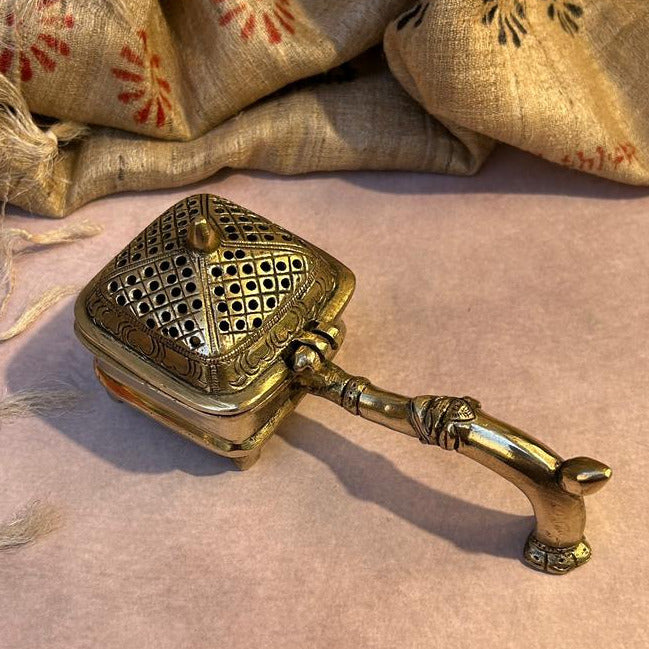 Ambi Pure Brass Handheld Dhoop Dani with Perforated Lid for Pooja & Aarti