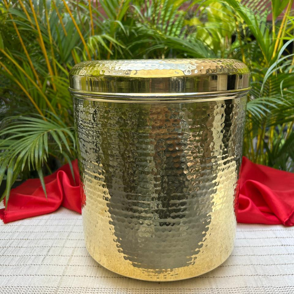 Ambi Home Pure Brass Hammered Dabba 2.2 ltrs | Kitchen Storage Box for Atta, Dal, Spices – Capacity 2180 ML